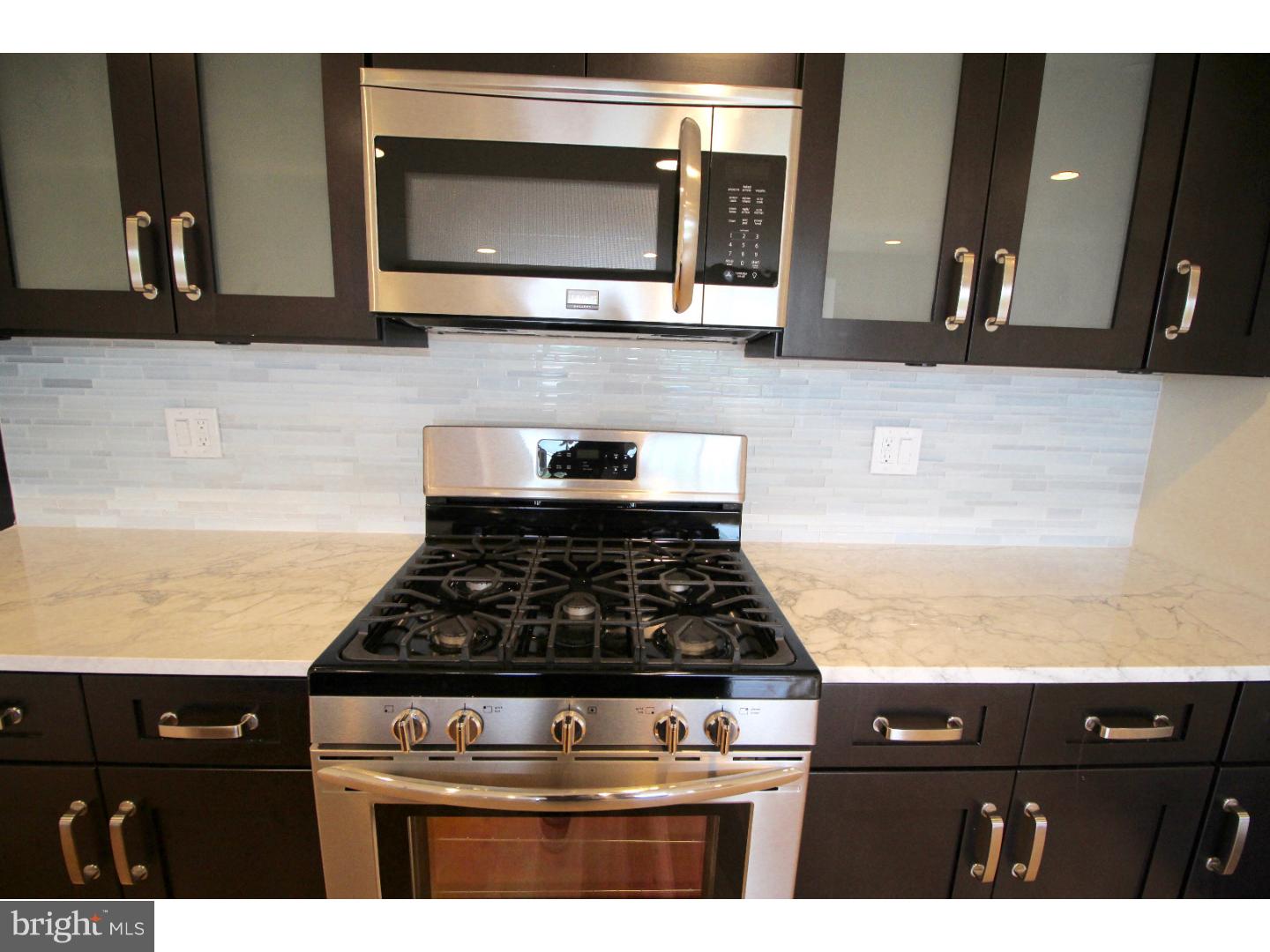 FISHTOWN - Residential Lease