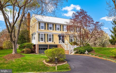 9849 SOUTH PARK CIRCLE FAIRFAX STATION VA 22039