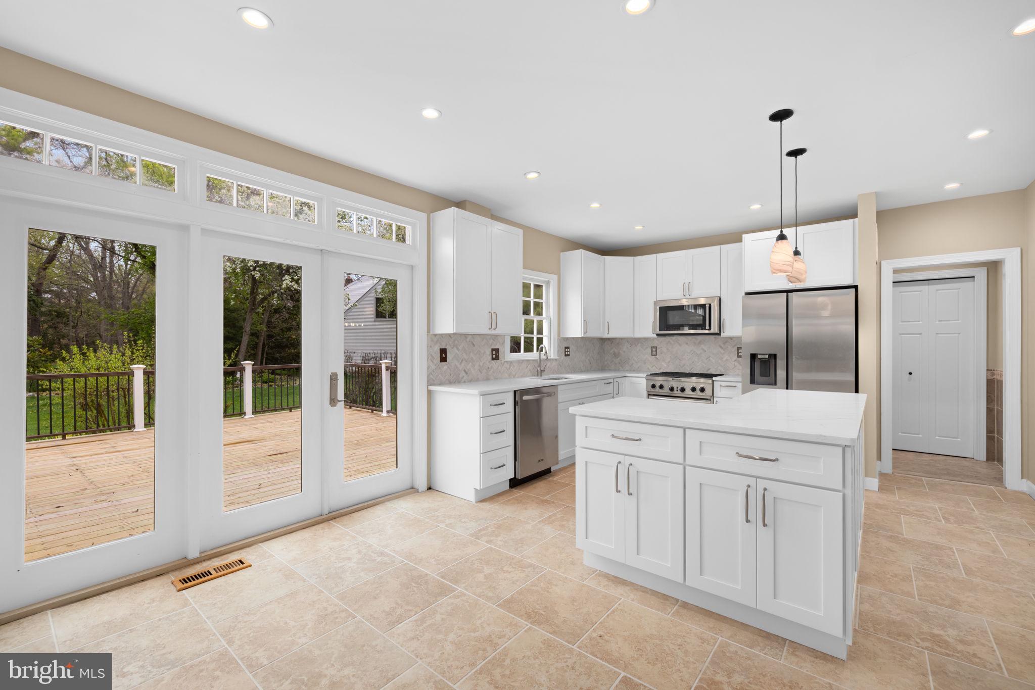 9849 SOUTH PARK CIRCLE