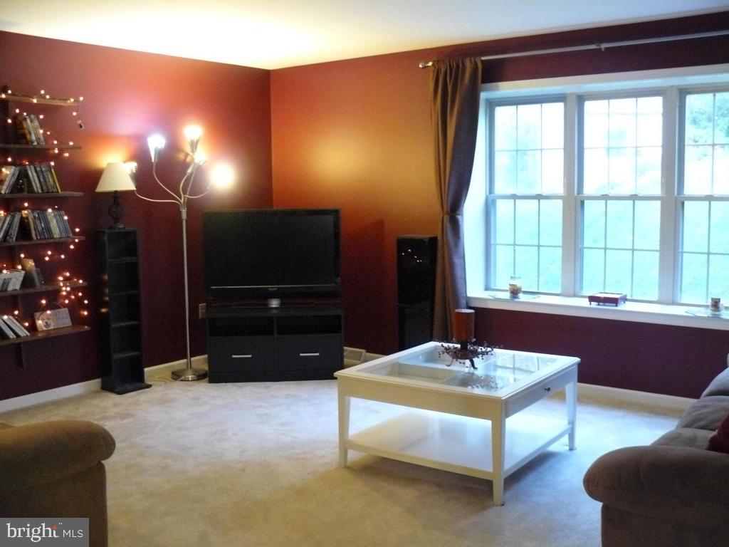 EAGLE VIEW ESTATES - Residential