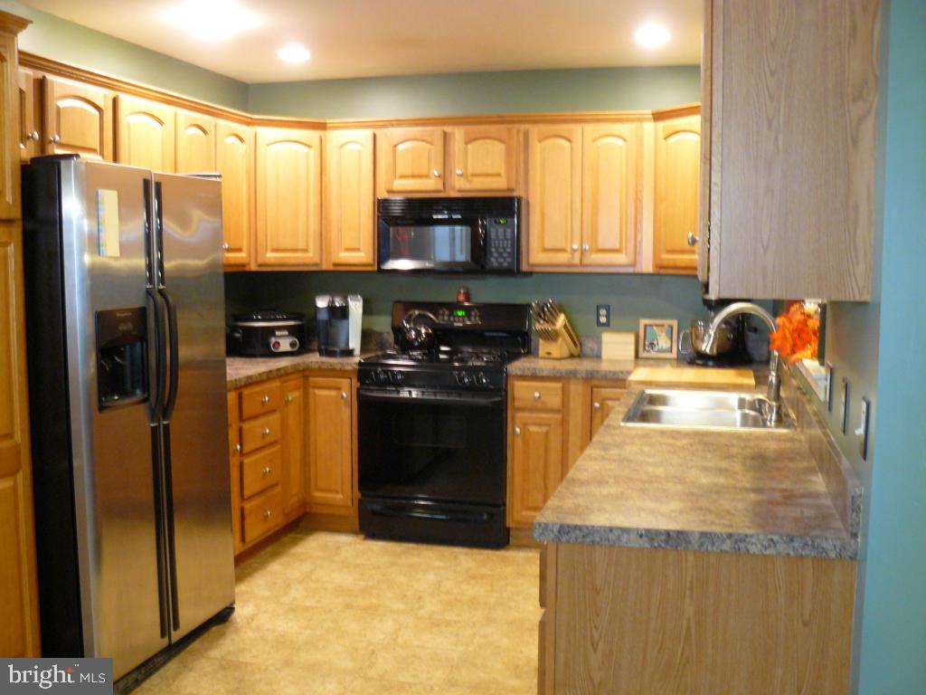 EAGLE VIEW ESTATES - Residential