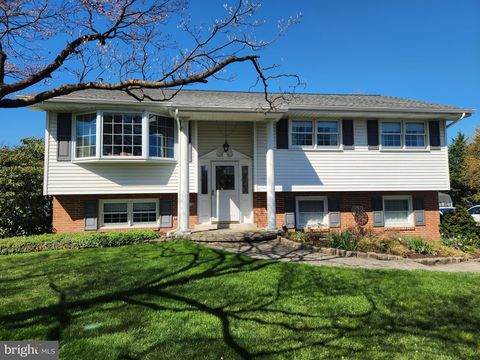 Photo of 1116 Devonshire Road, LANCASTER, PA 17601 (MLS # PALA2068606)