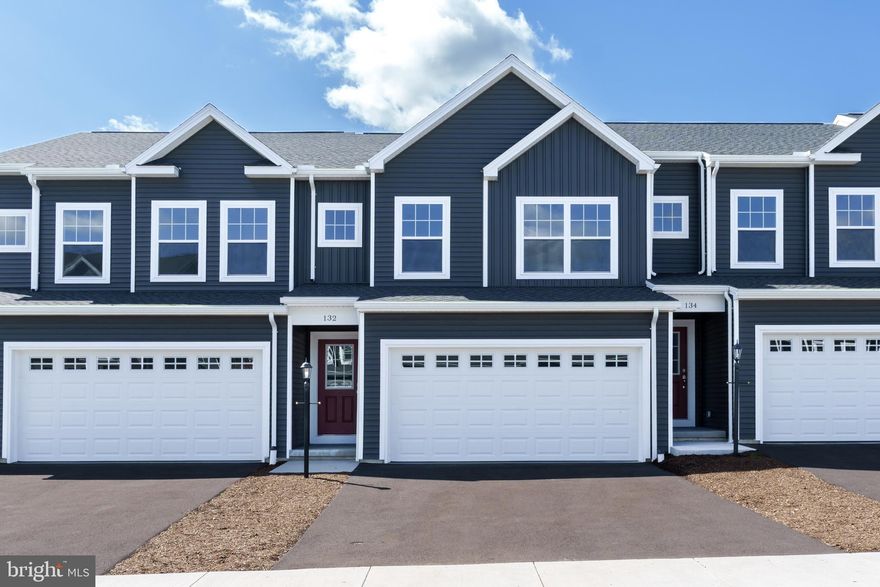 New construction home for sale in Grays Pointe!