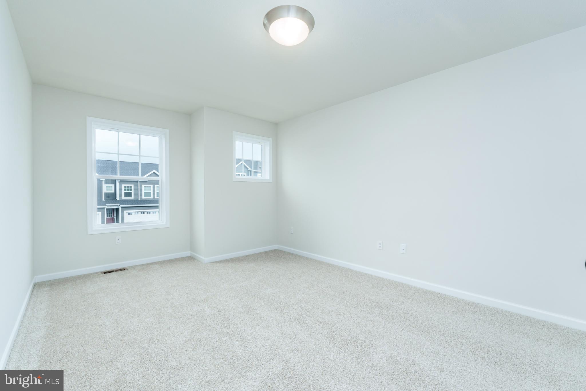 GRAYS POINTE - Residential