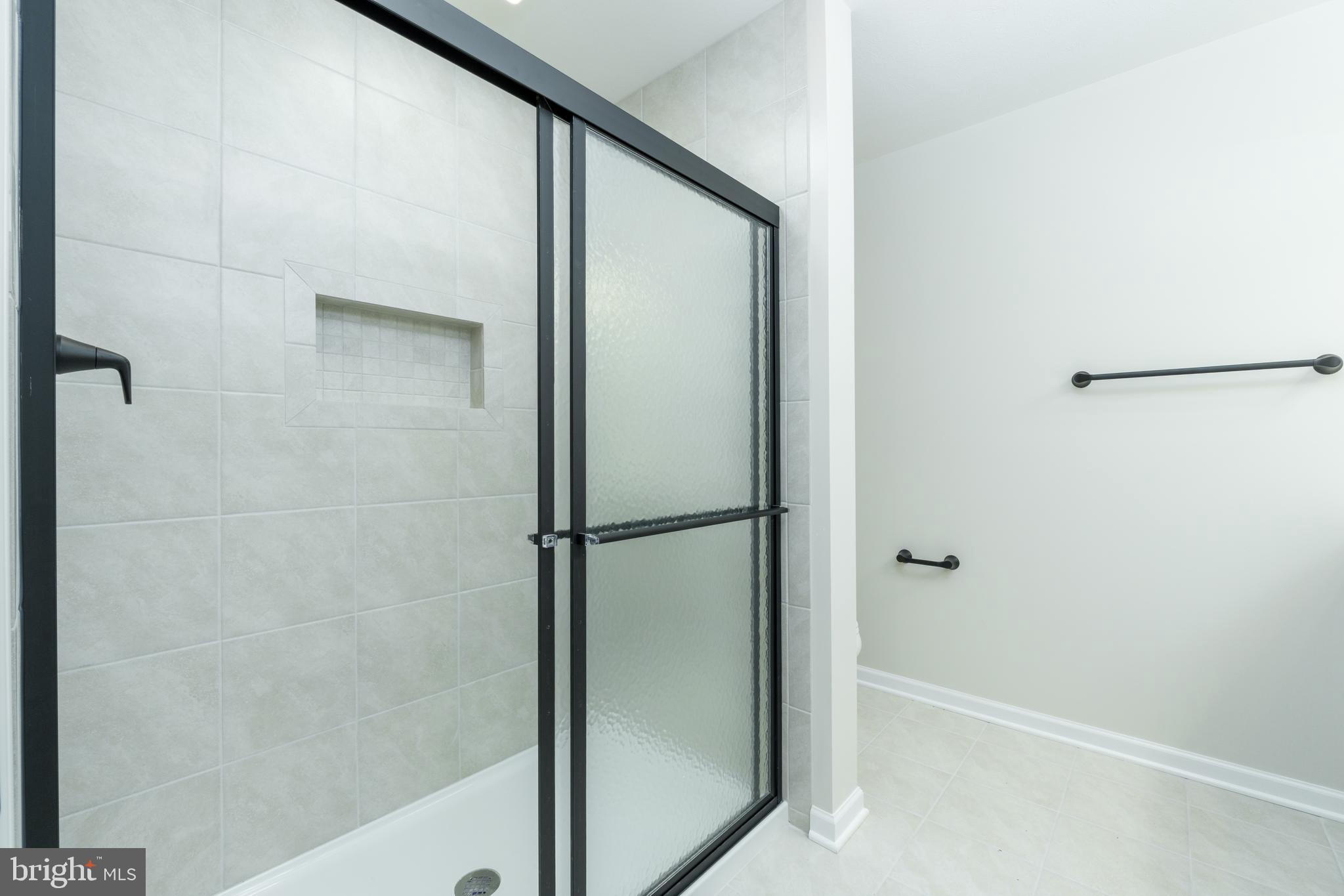 GRAYS POINTE - Residential