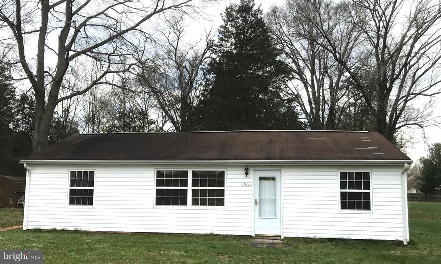 This is a 3 bedroom and 1 bath single family home. This rambler is located just off Rt. 2 and close to Cosner Corner and downtown Fredericksburg. We are Pet Friendly. Housing Choice Program Vouchers accepted. All Credit Considered!