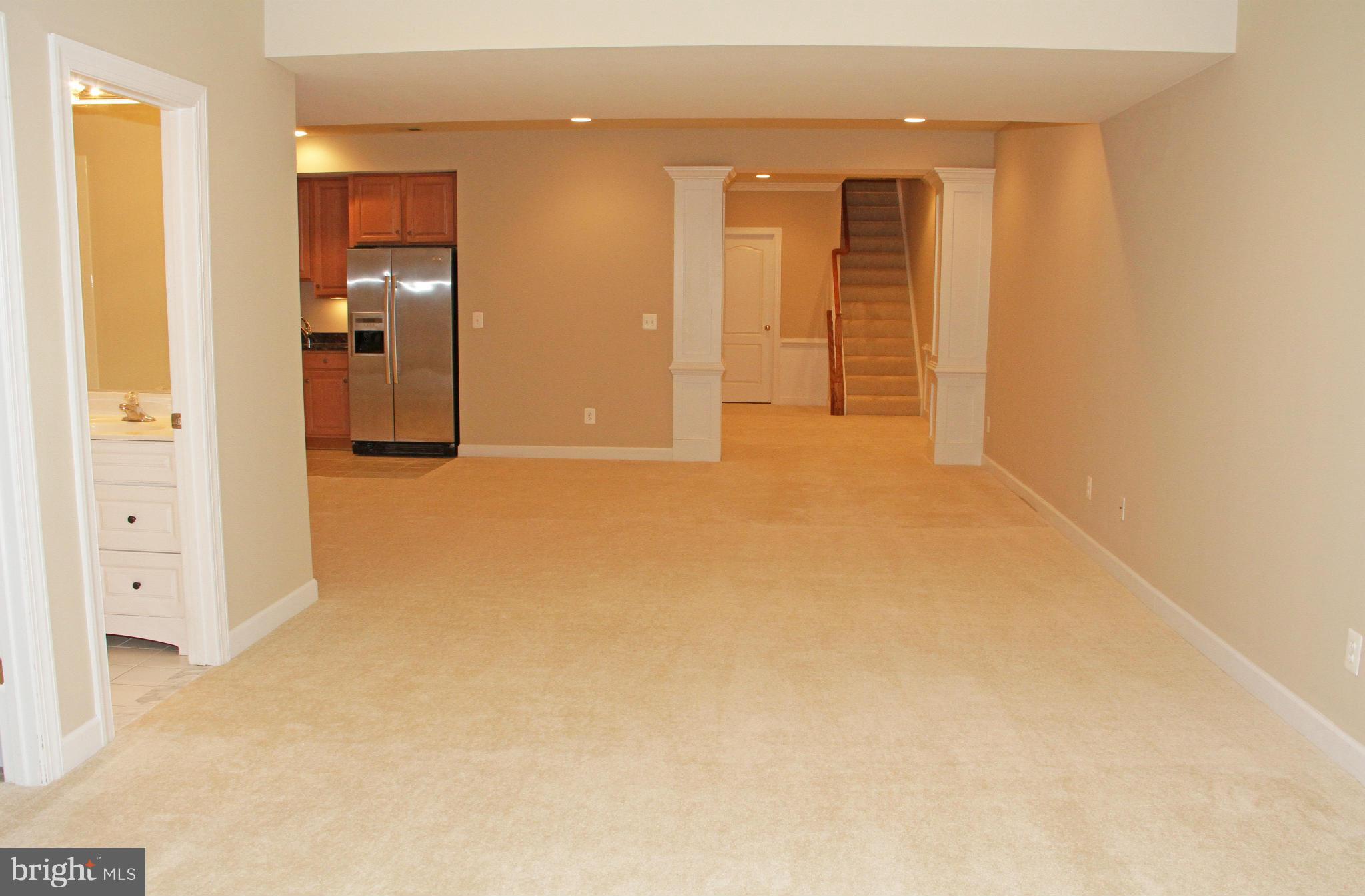 CLOISTERS OF FAIRFAX - Residential Lease