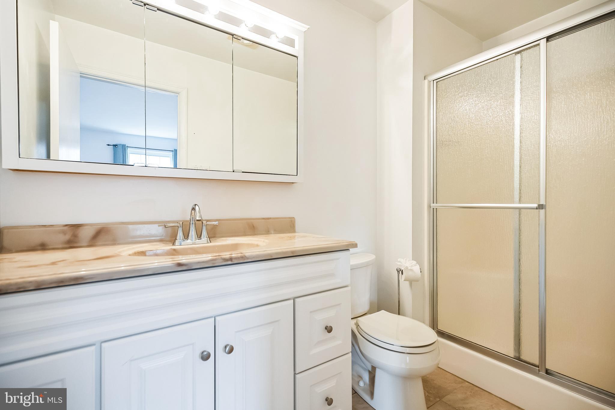 WOODLYN CROSSING - Residential