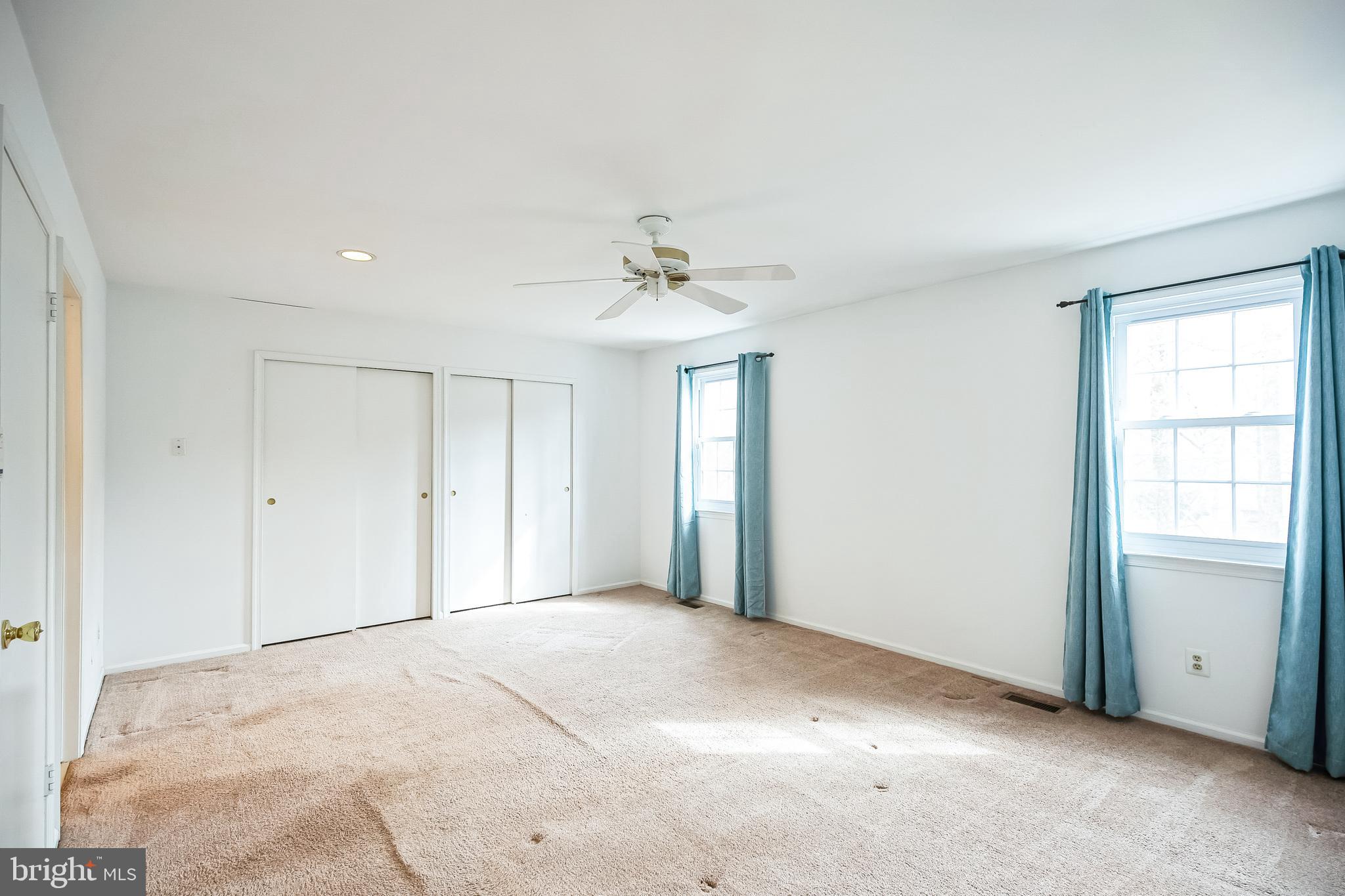 WOODLYN CROSSING - Residential