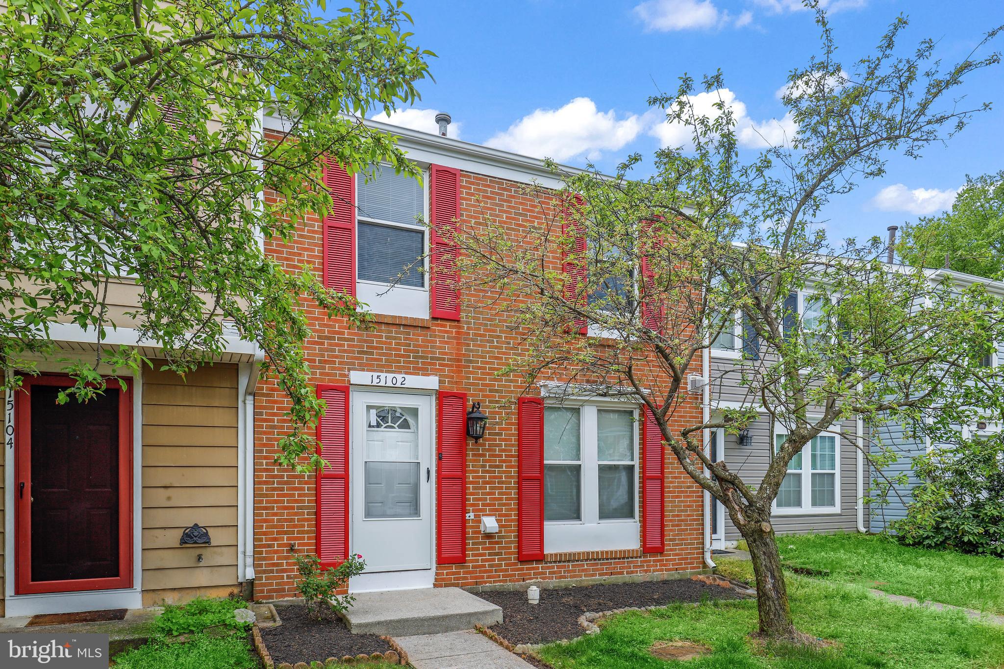 CAMBRIDGE SQUARE - Residential Lease