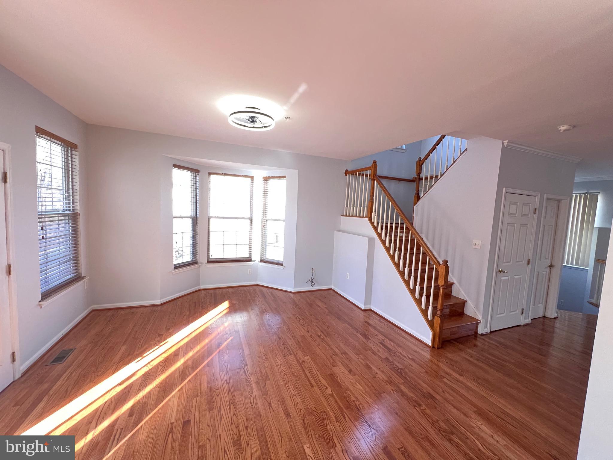 PERRYWOOD - Residential Lease