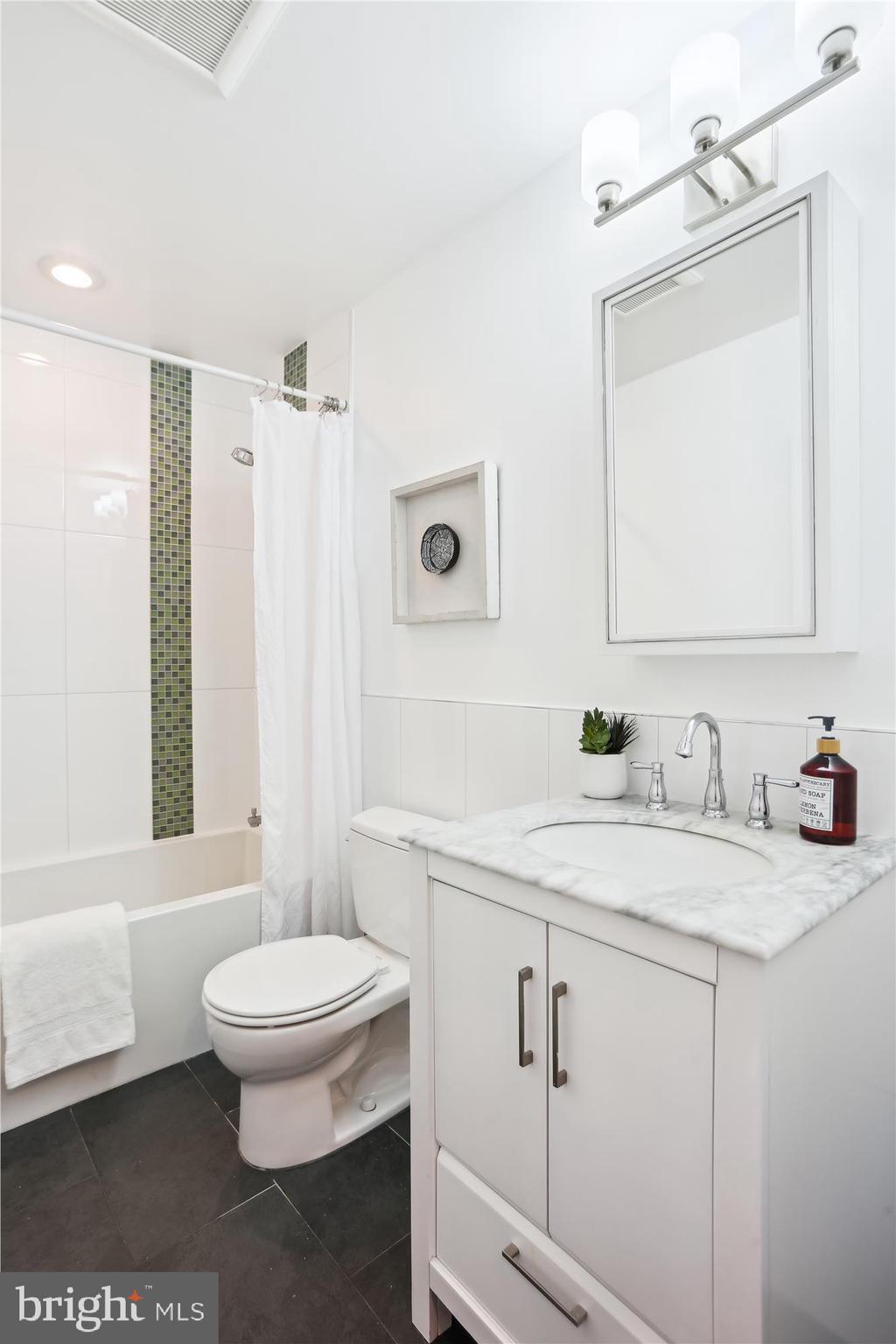 CHEVY CHASE PARK - Residential