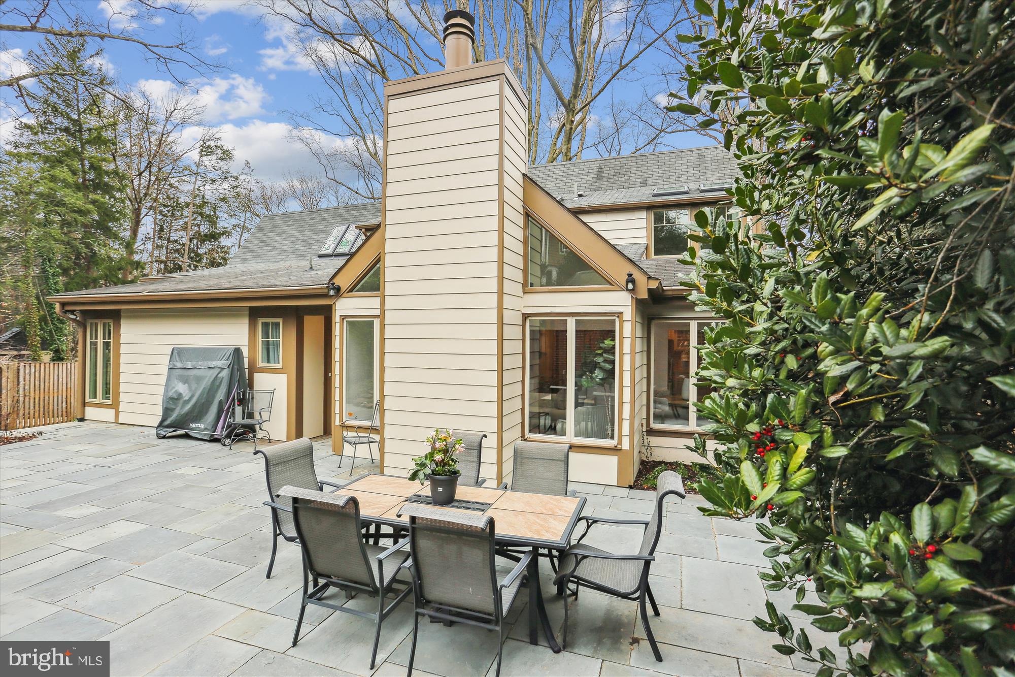 CHEVY CHASE PARK - Residential