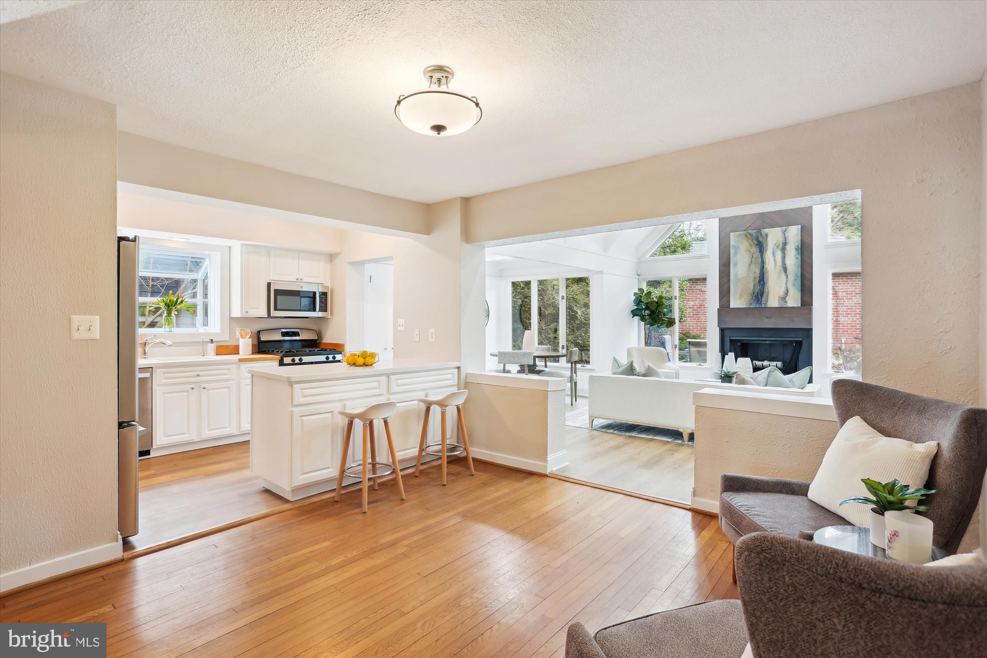 CHEVY CHASE PARK - Residential