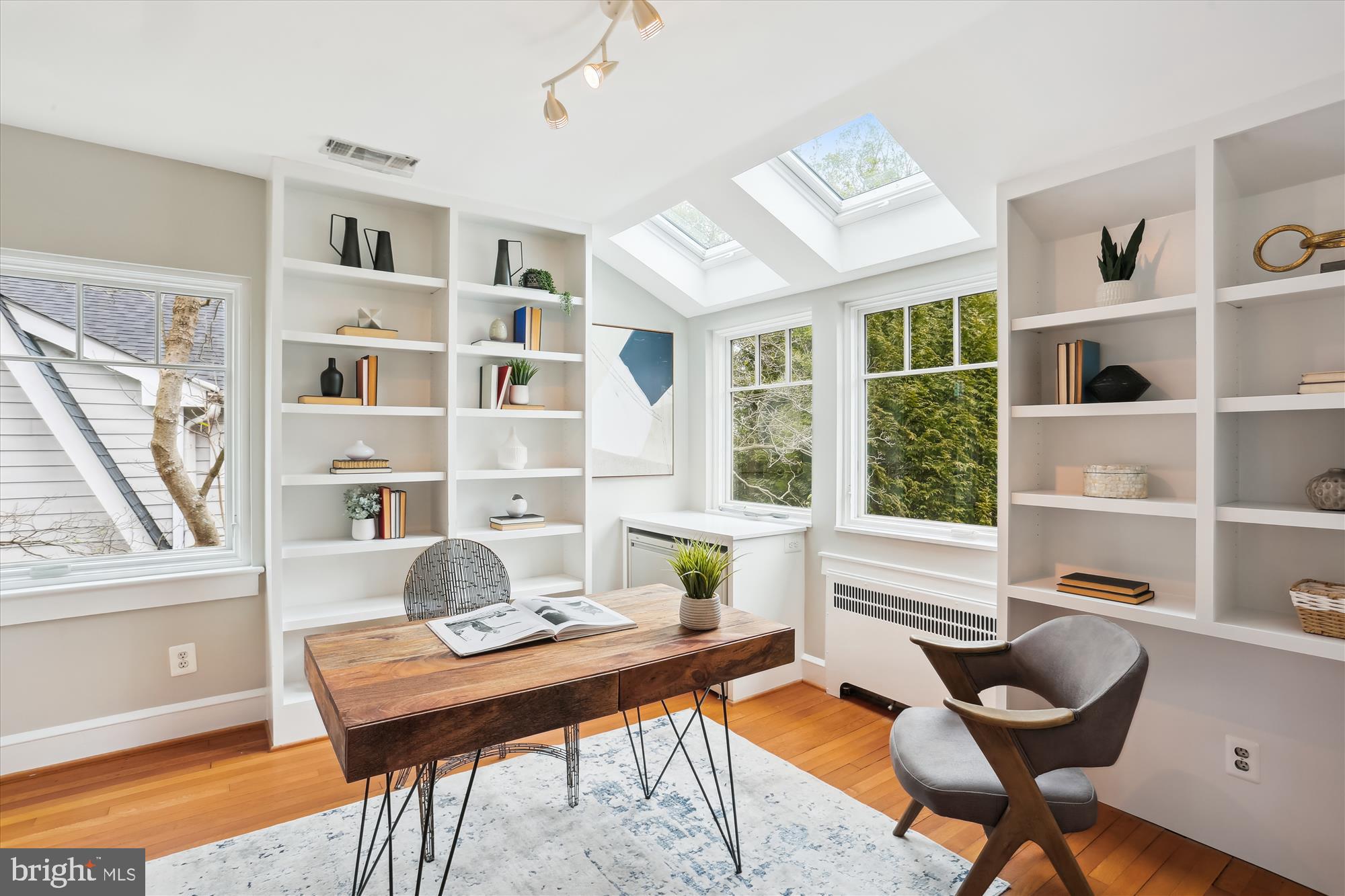 CHEVY CHASE PARK - Residential