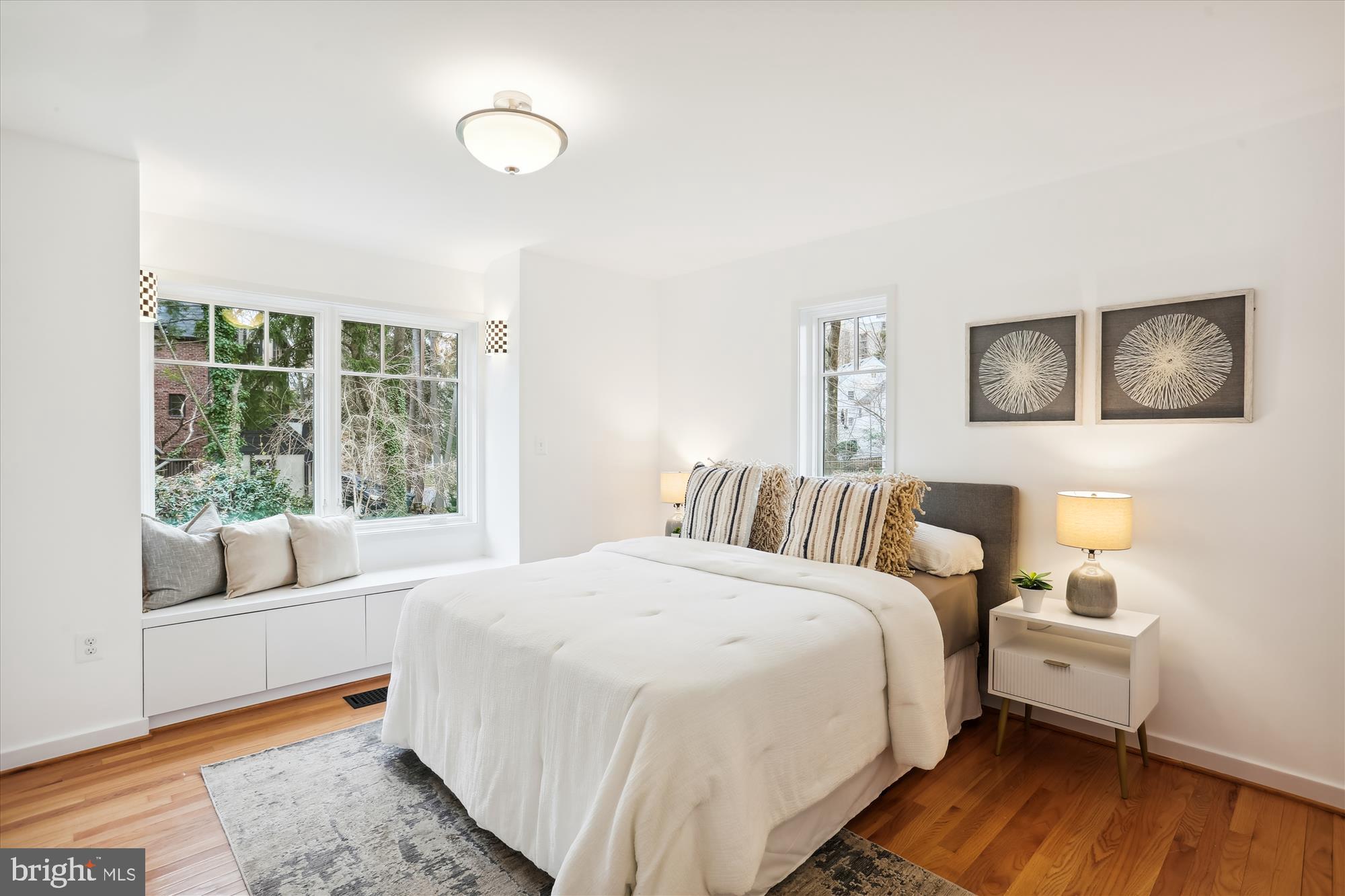 CHEVY CHASE PARK - Residential