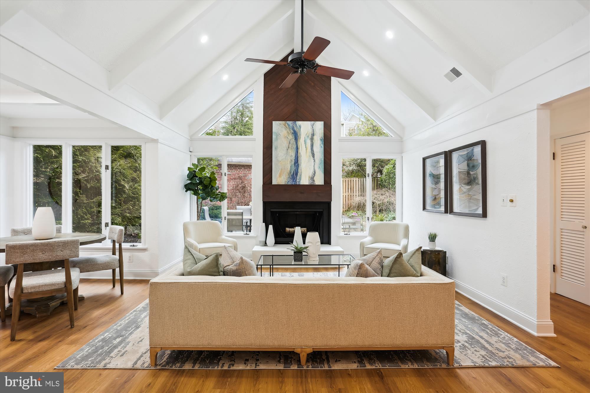 CHEVY CHASE PARK - Residential