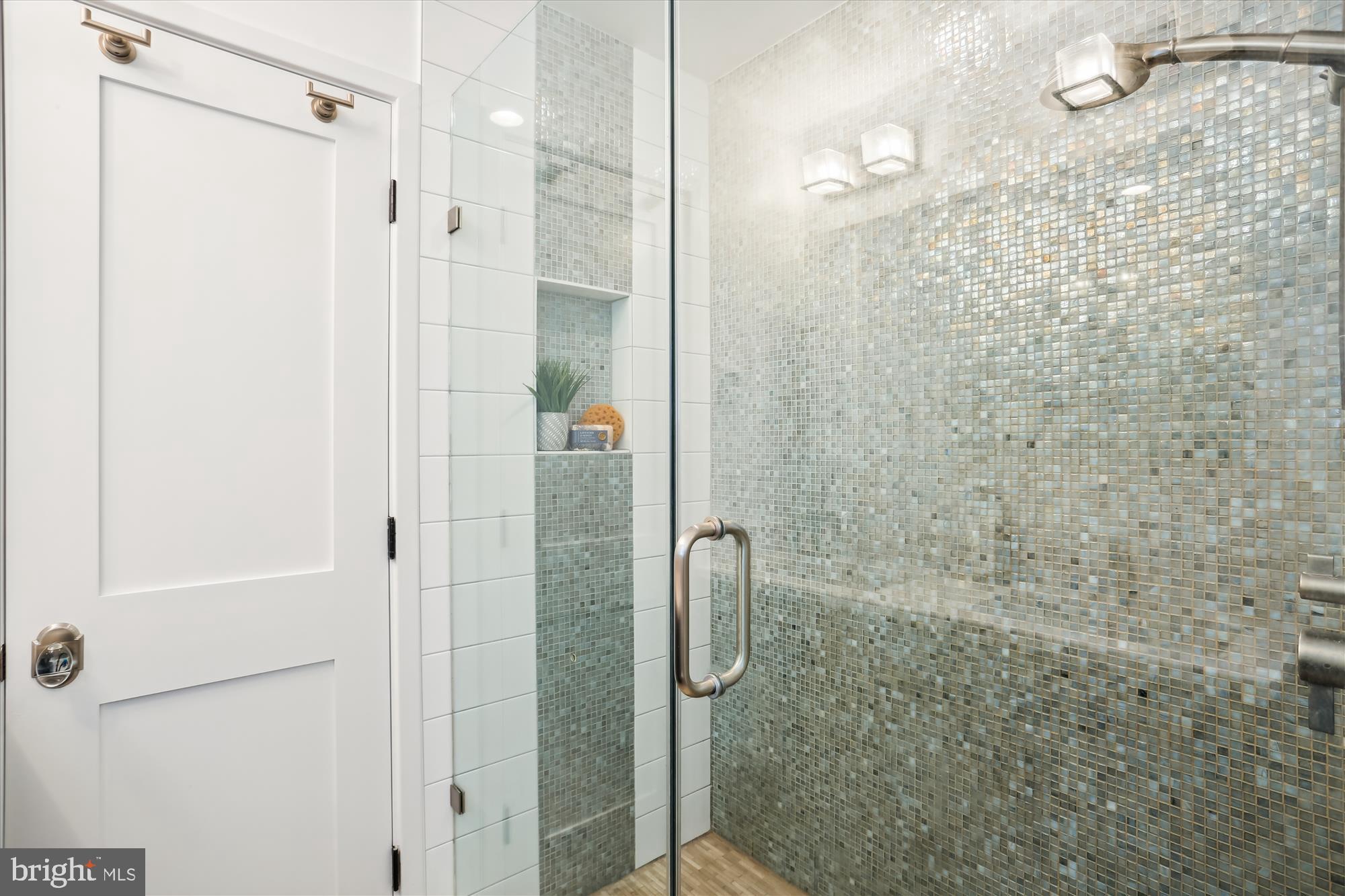 CHEVY CHASE PARK - Residential