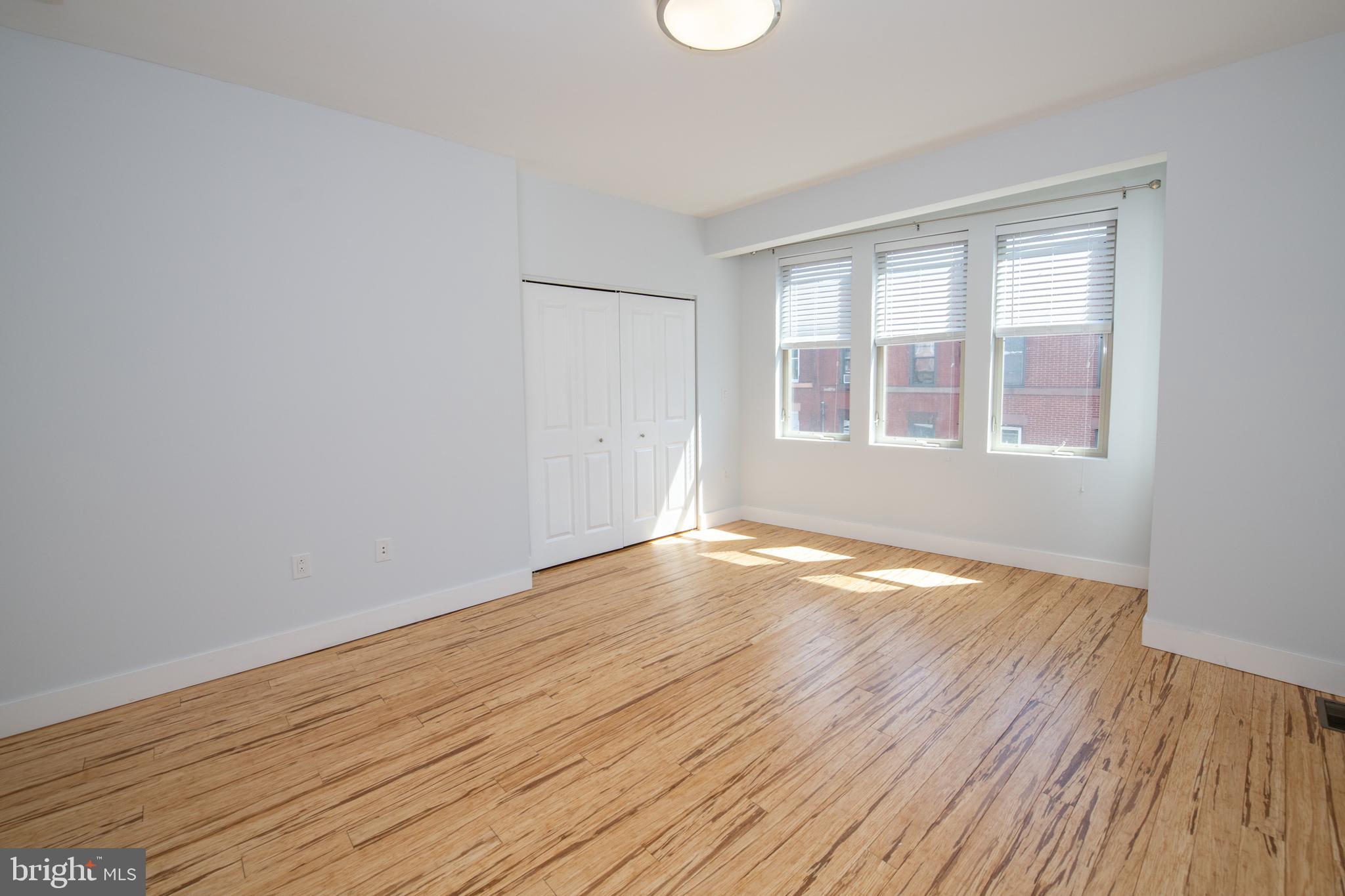 FAIRMOUNT - Residential