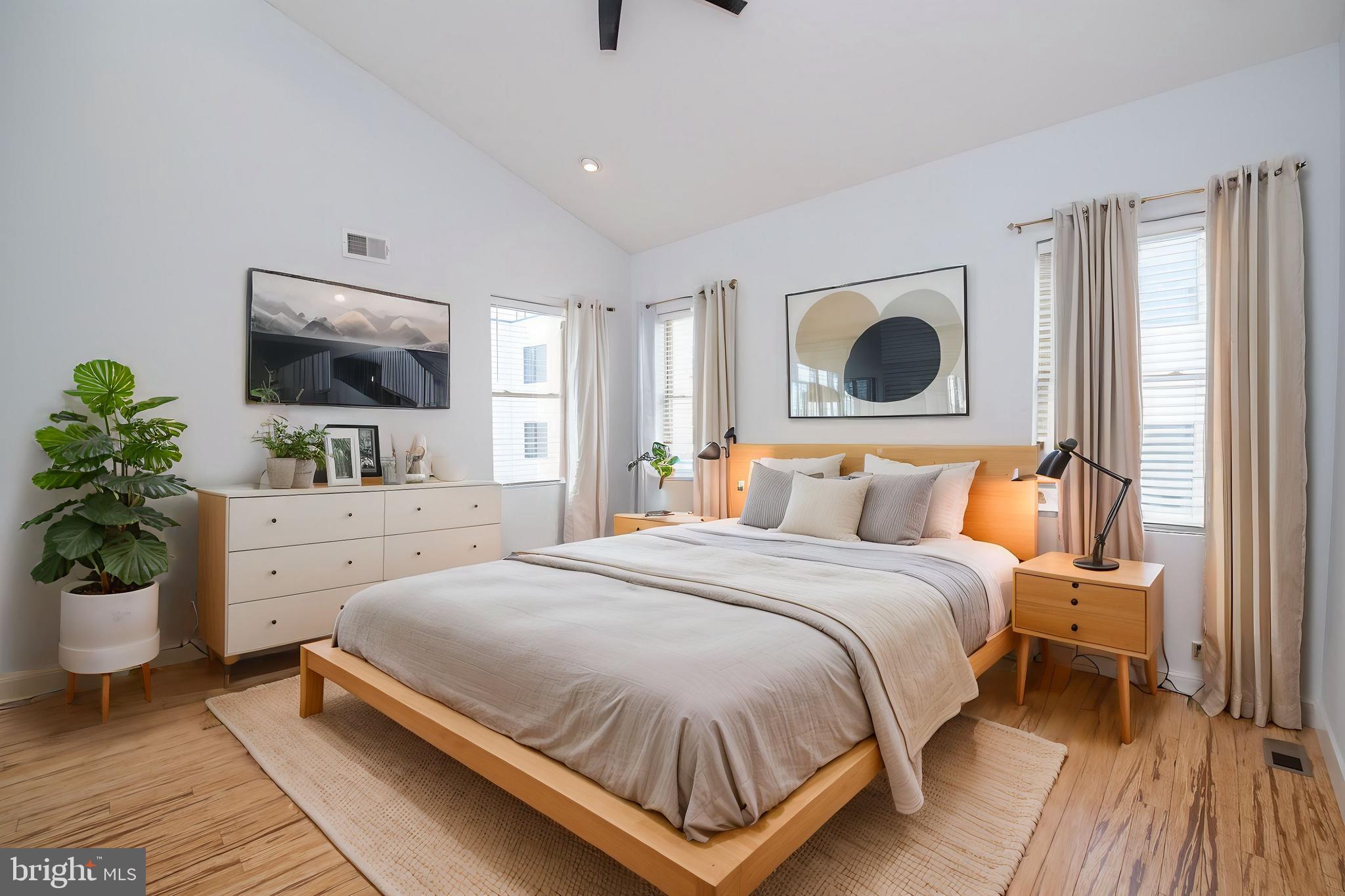 FAIRMOUNT - Residential