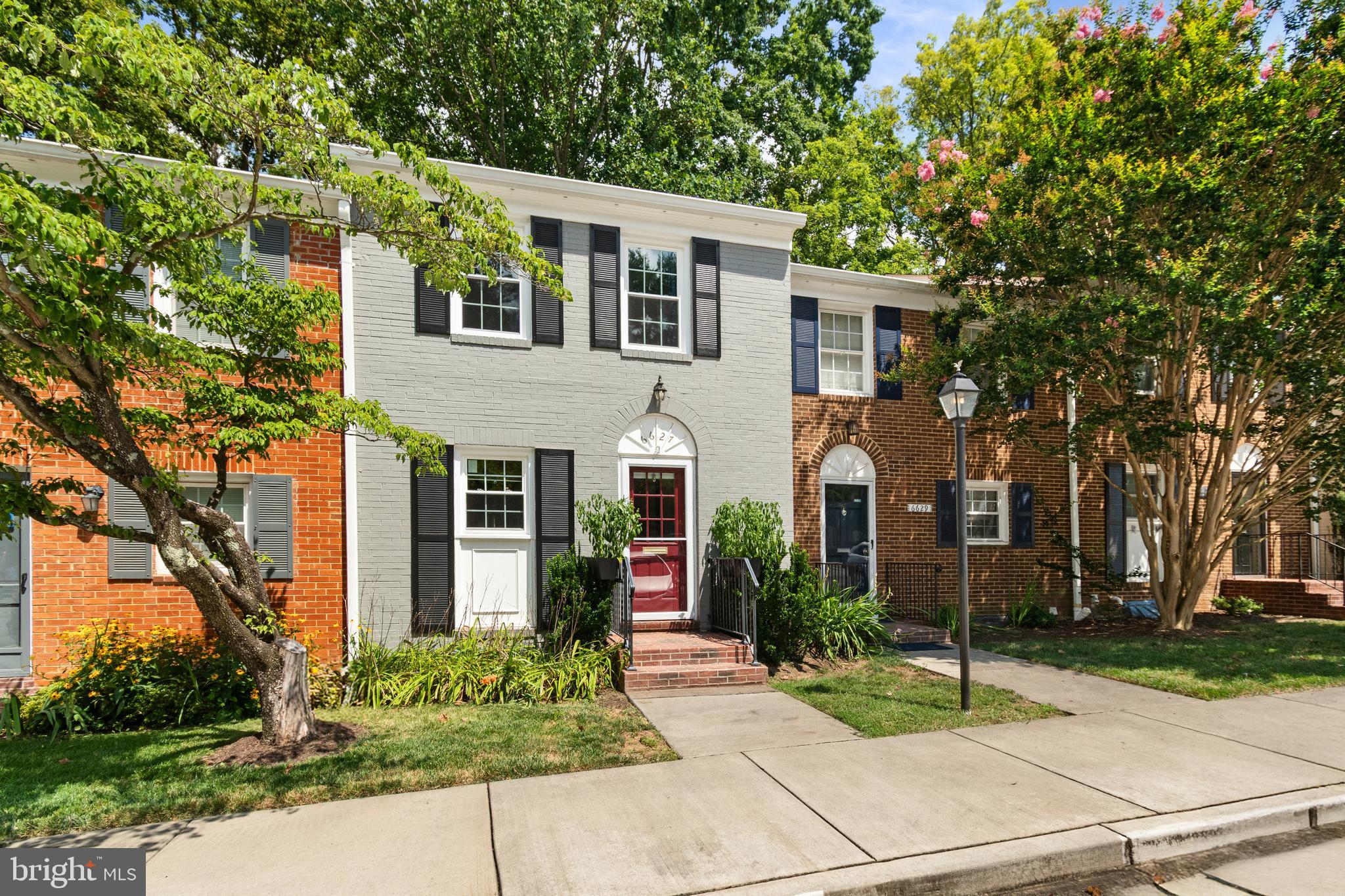 6627 BURLINGTON PLACE