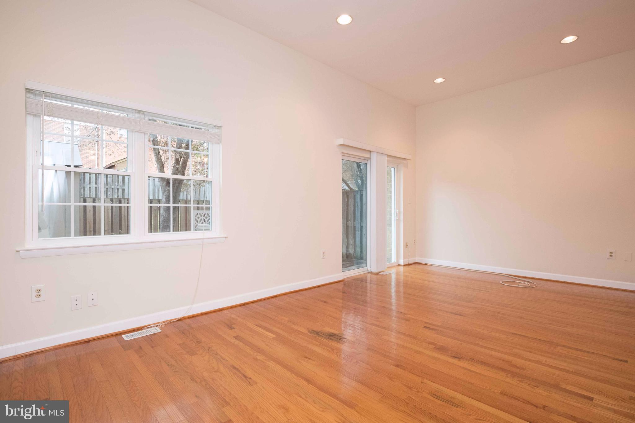 THE VILLAGE PARK - Residential Lease