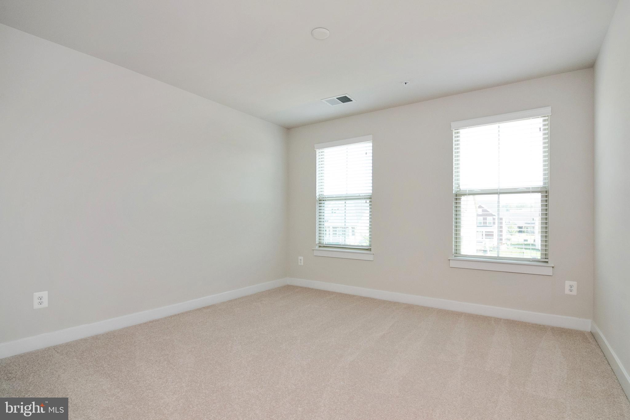 POTOMAC SHORES - Residential