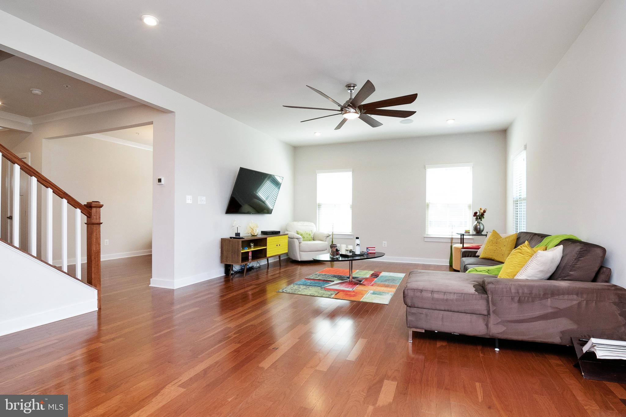 POTOMAC SHORES - Residential