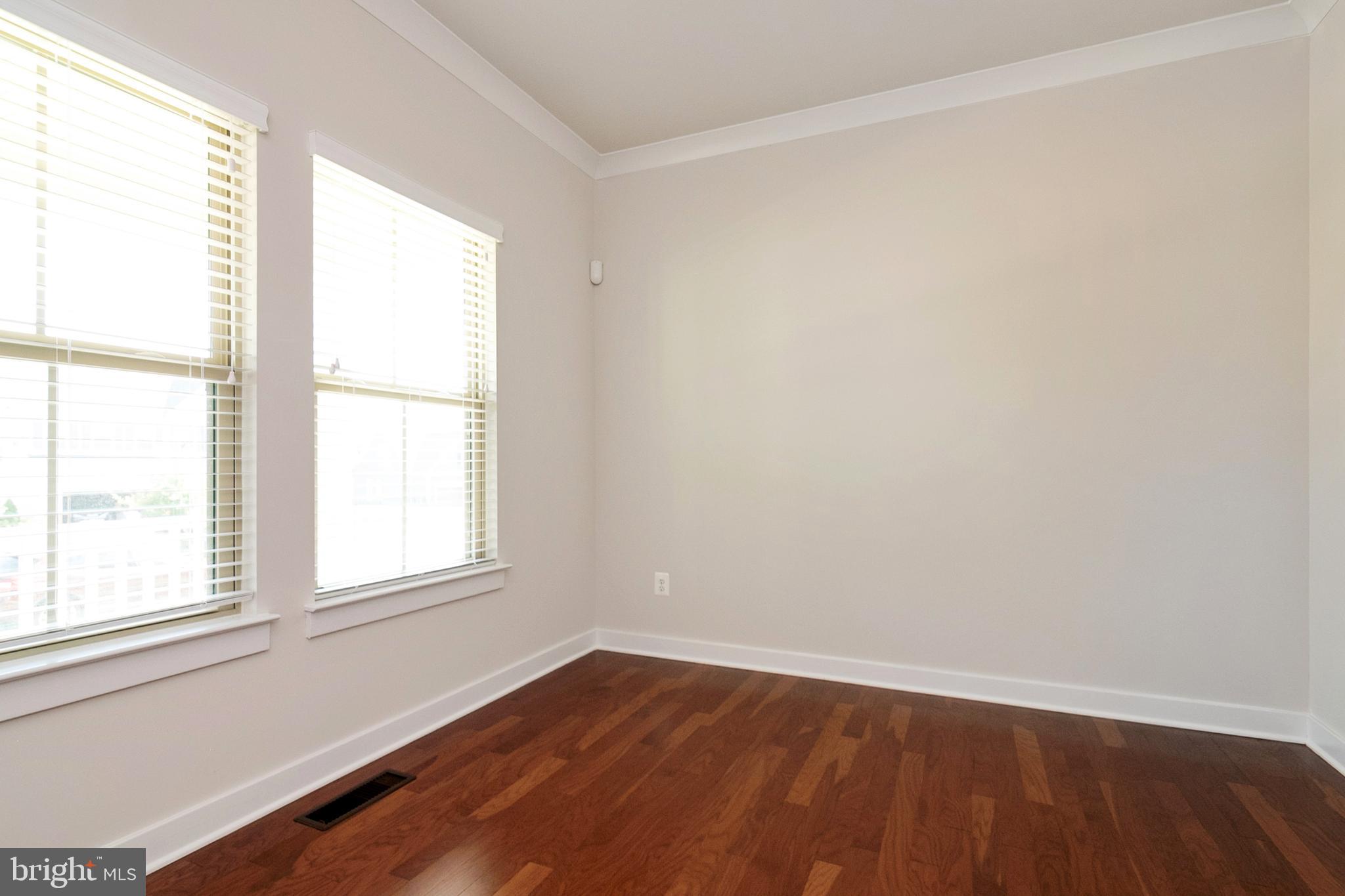 POTOMAC SHORES - Residential