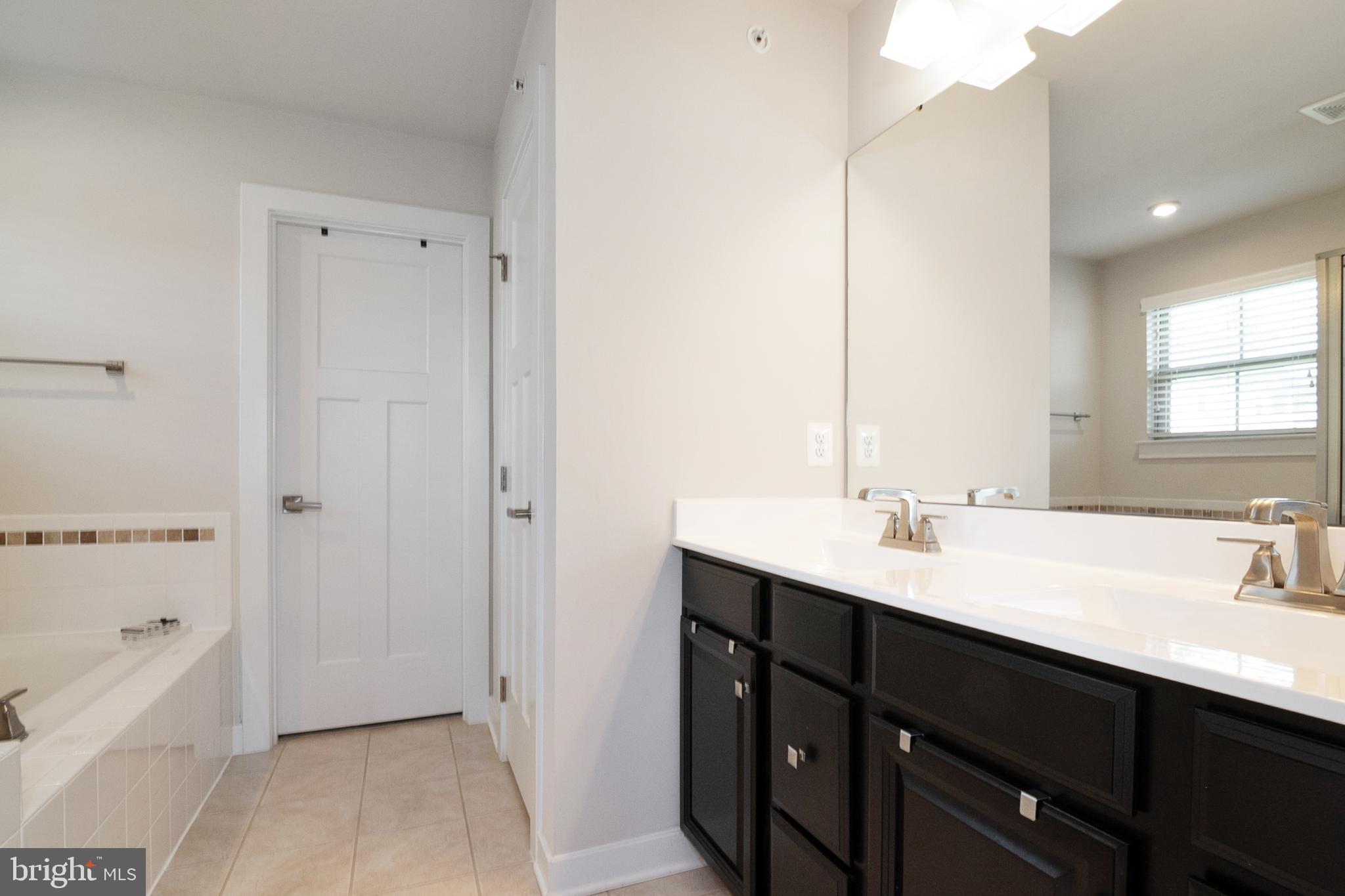 POTOMAC SHORES - Residential