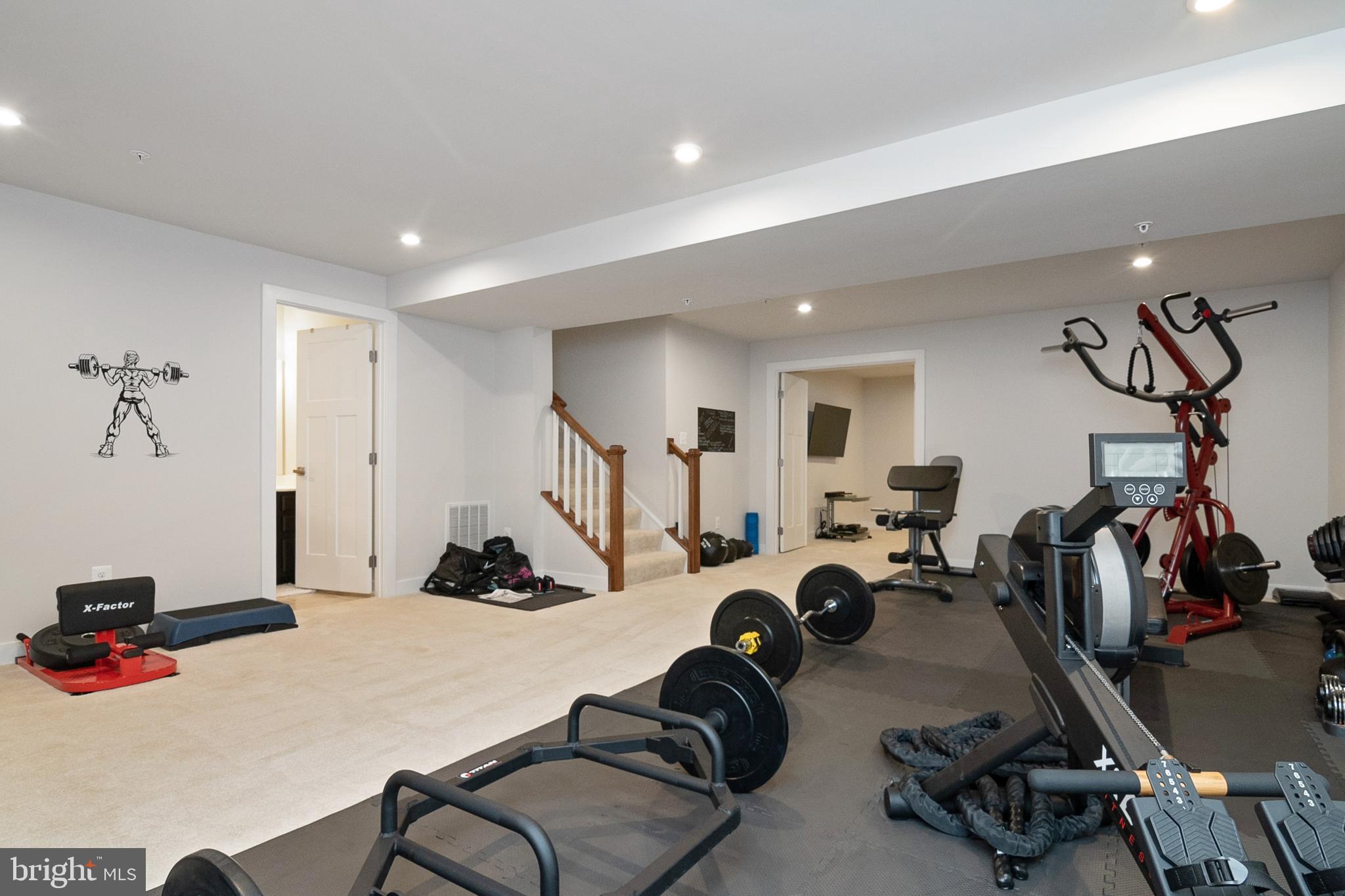 POTOMAC SHORES - Residential