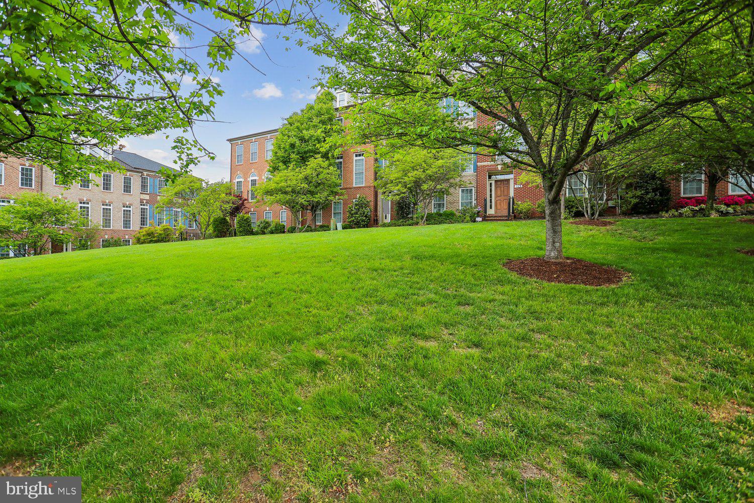 CROWN POINTE - Residential
