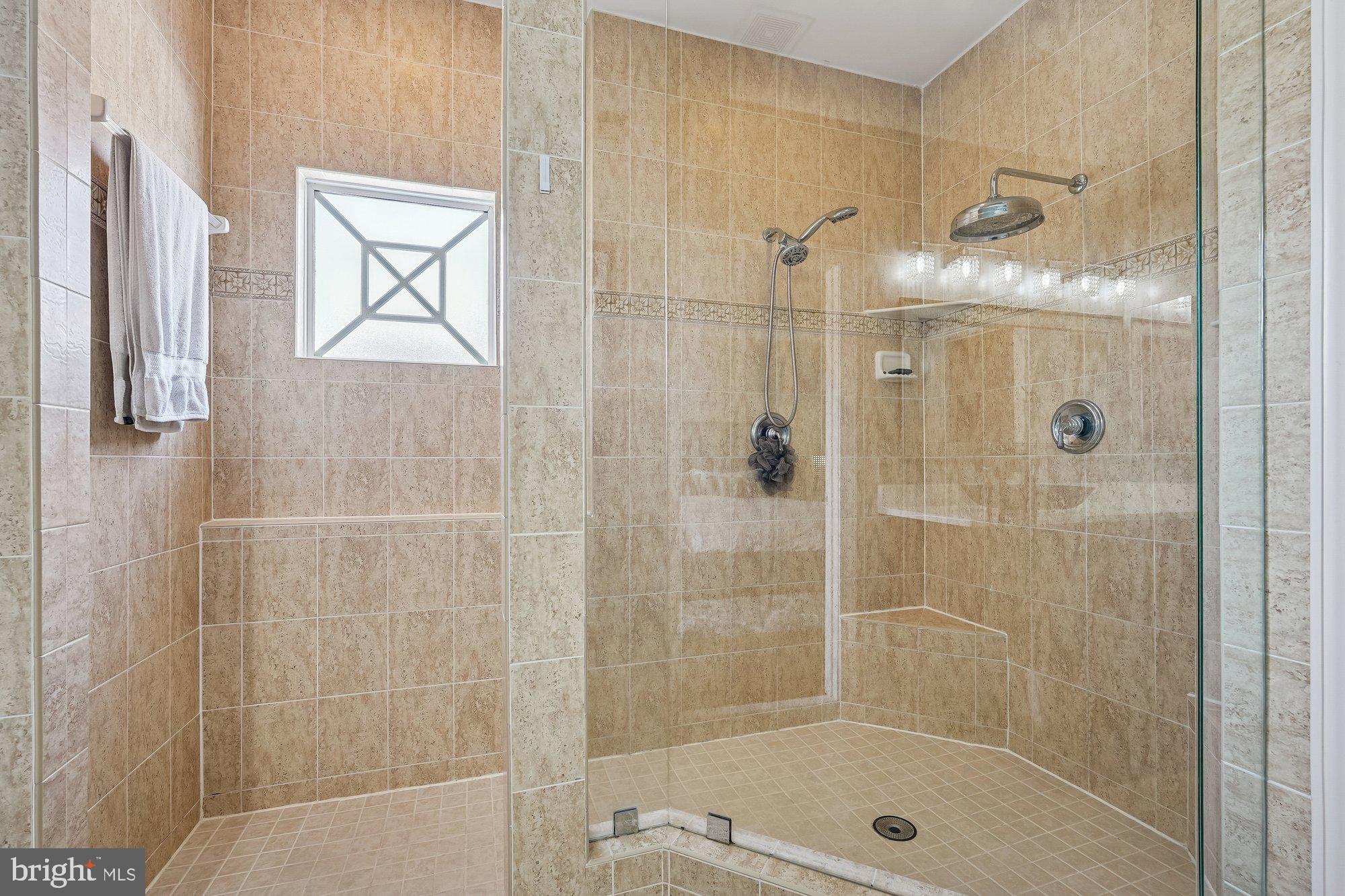 CROWN POINTE - Residential