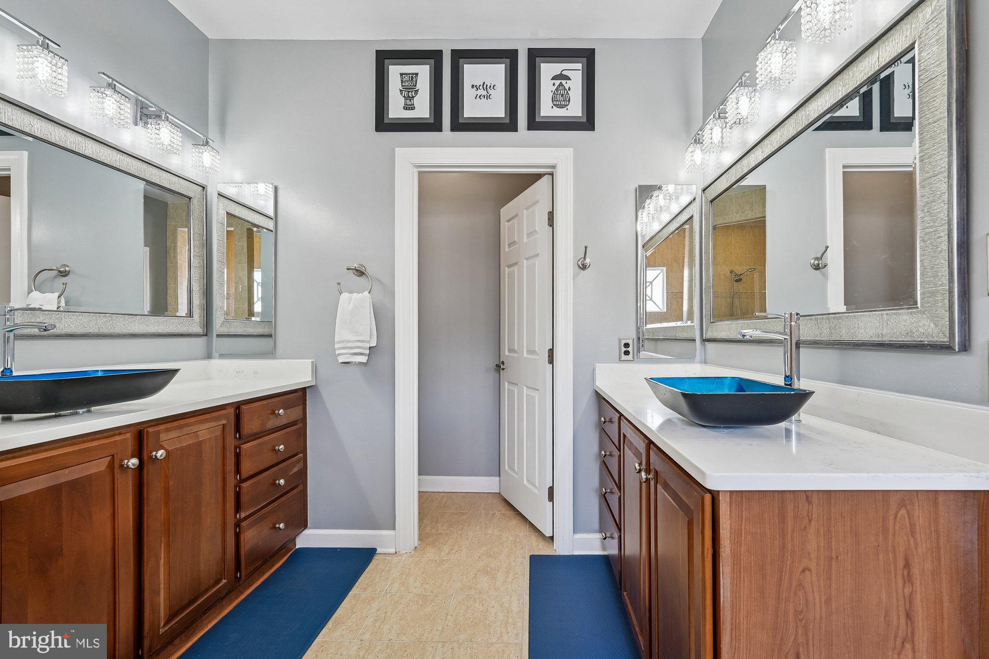 CROWN POINTE - Residential