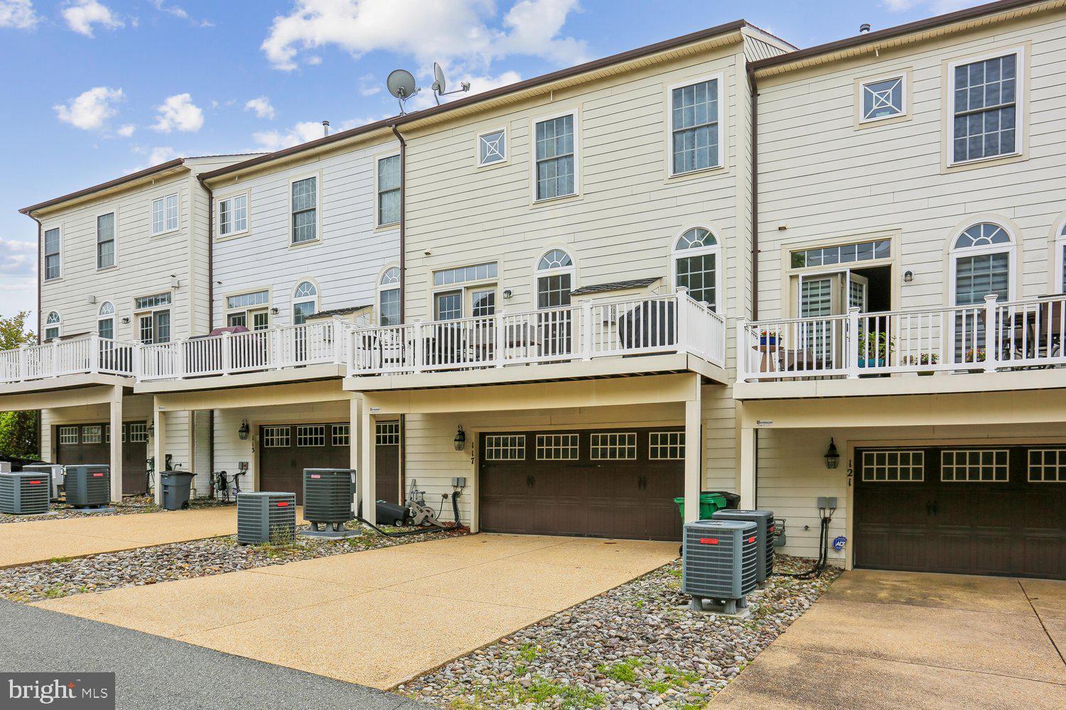 CROWN POINTE - Residential