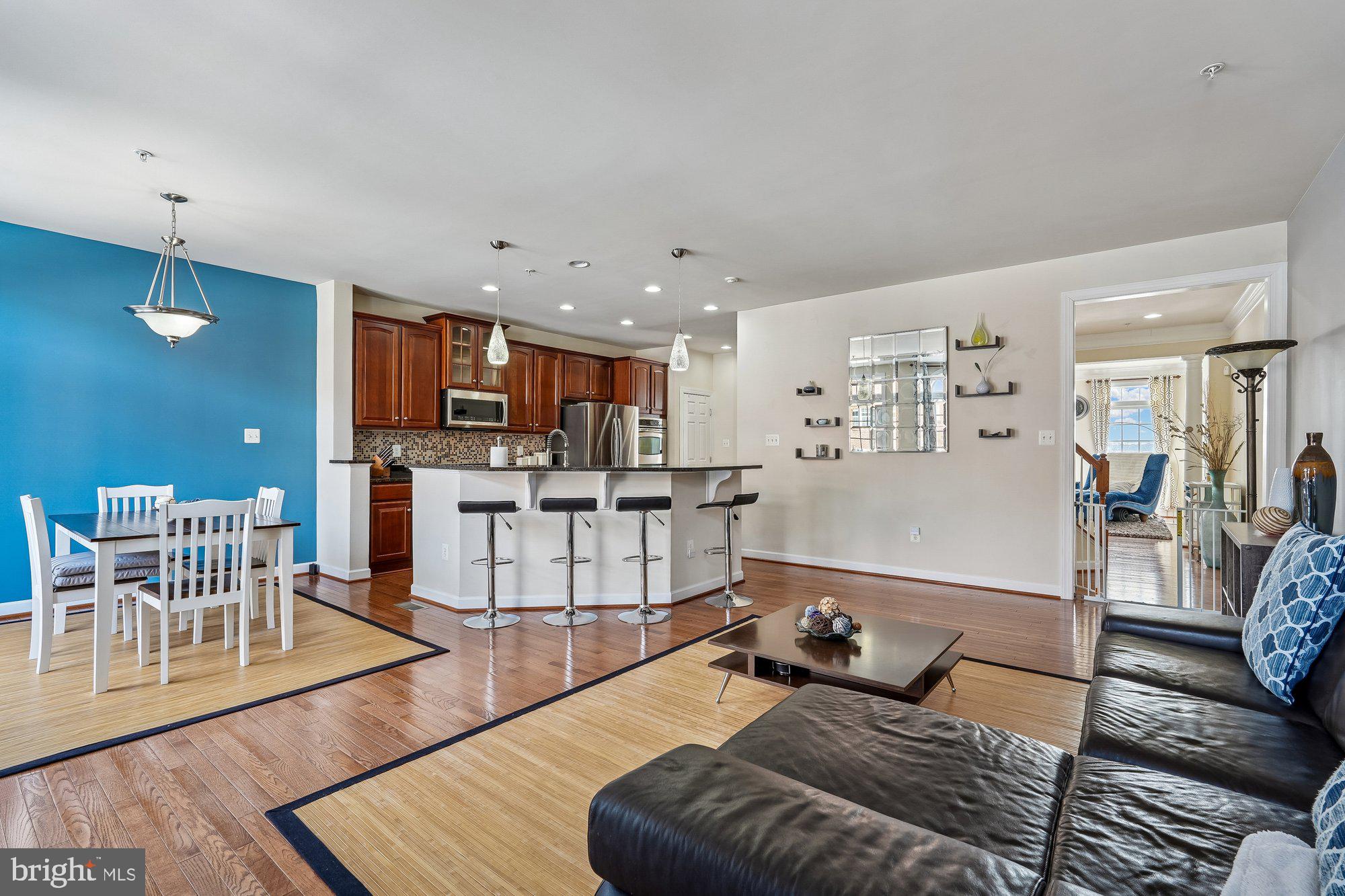 CROWN POINTE - Residential