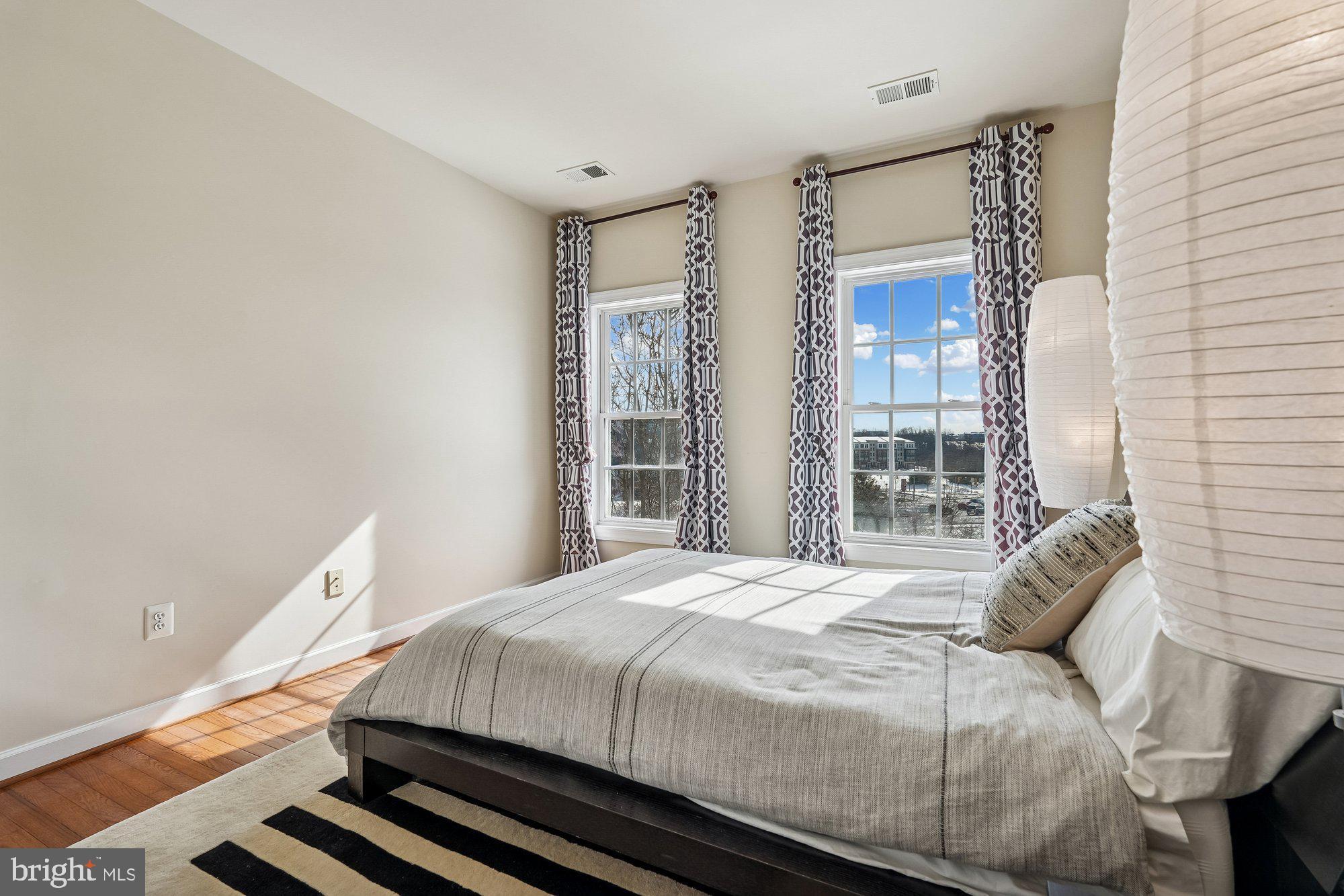 CROWN POINTE - Residential