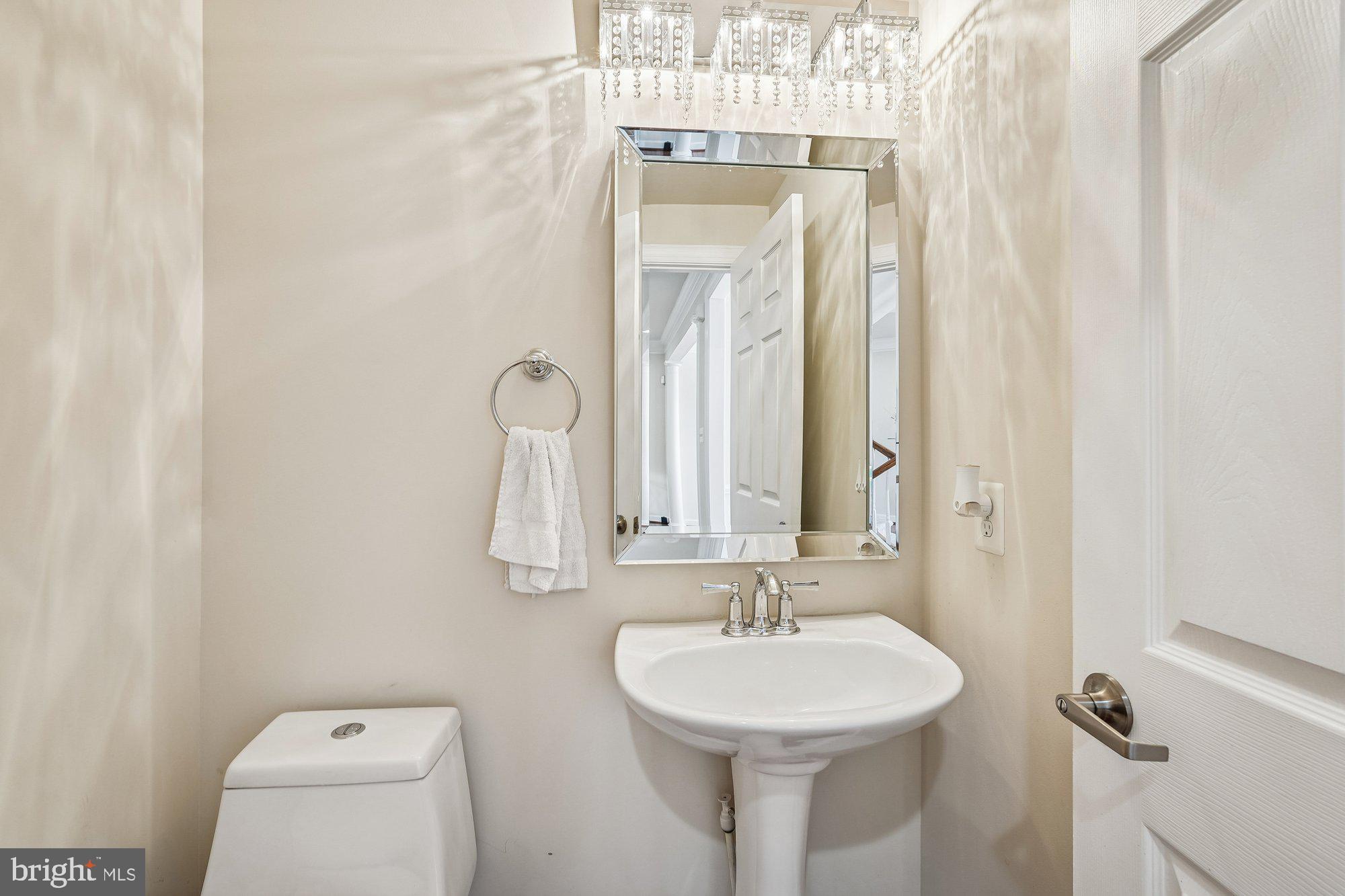 CROWN POINTE - Residential