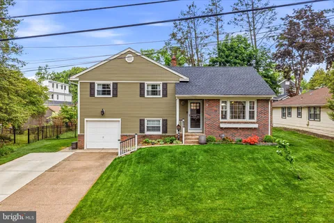 MLS: NJCD2116630