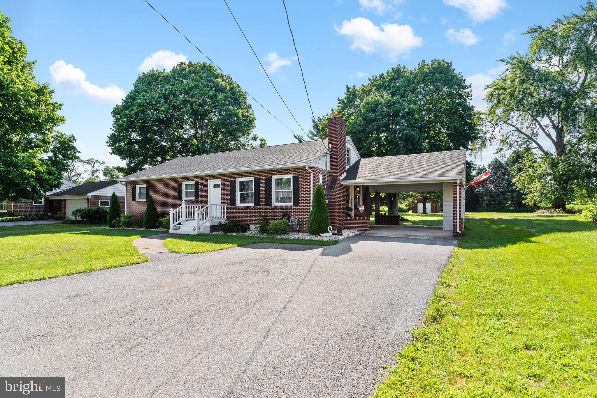 SOUTH MIDDLETON - Residential