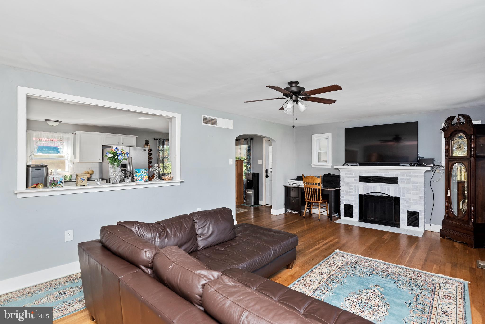 SOUTH MIDDLETON - Residential