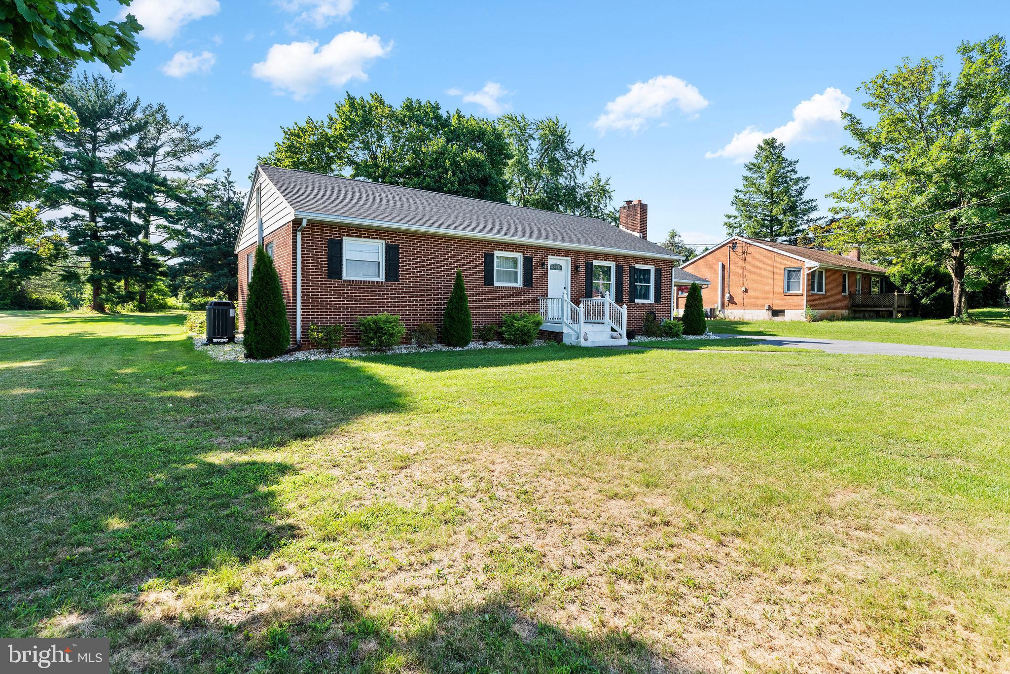 SOUTH MIDDLETON - Residential