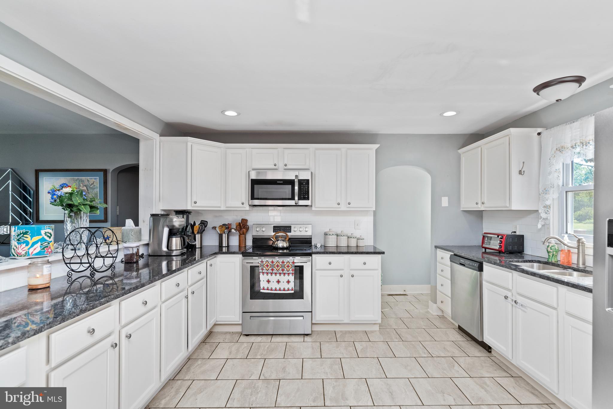 SOUTH MIDDLETON - Residential