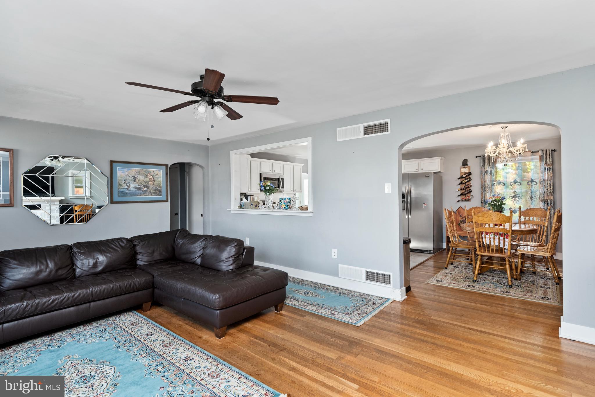 SOUTH MIDDLETON - Residential