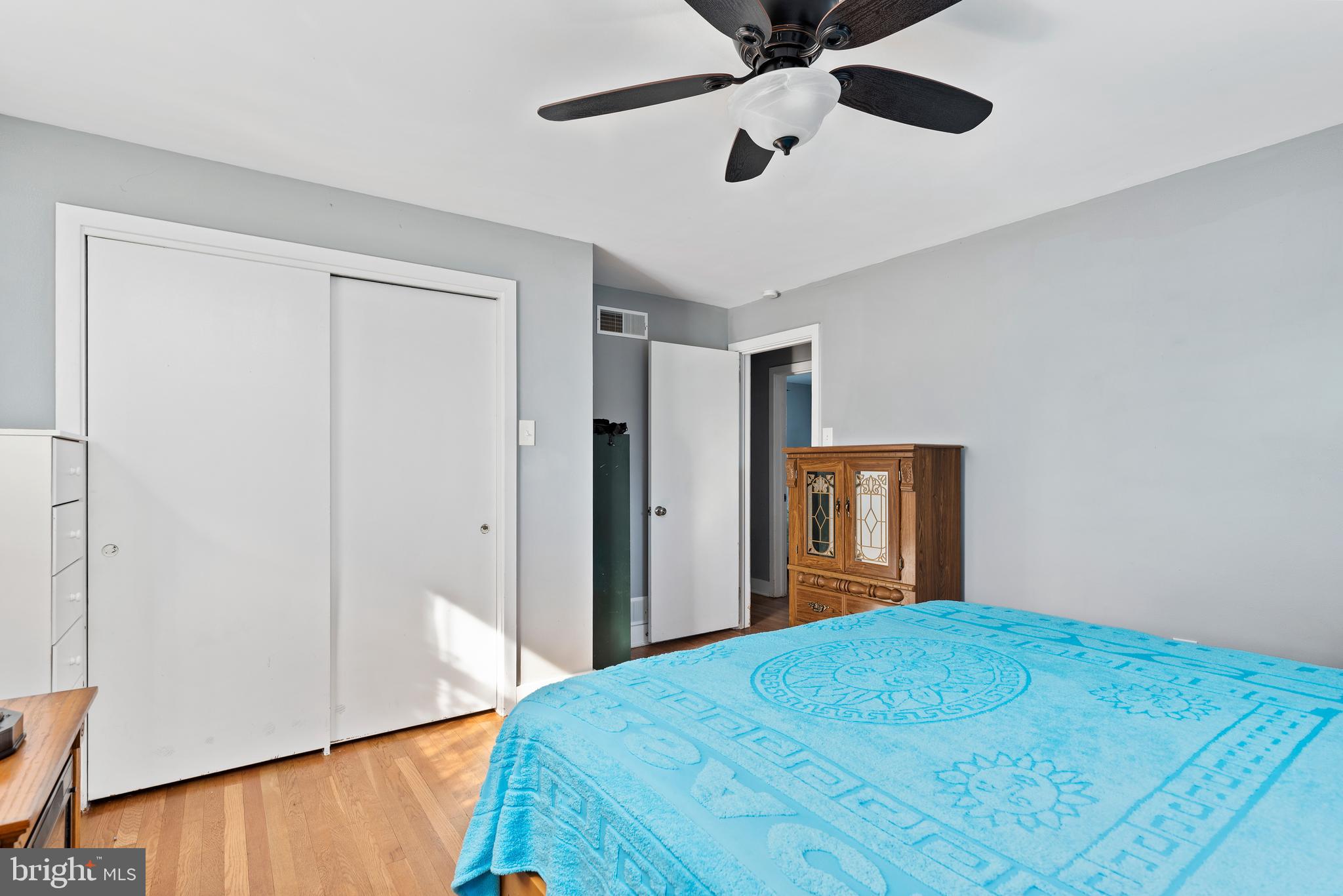 SOUTH MIDDLETON - Residential