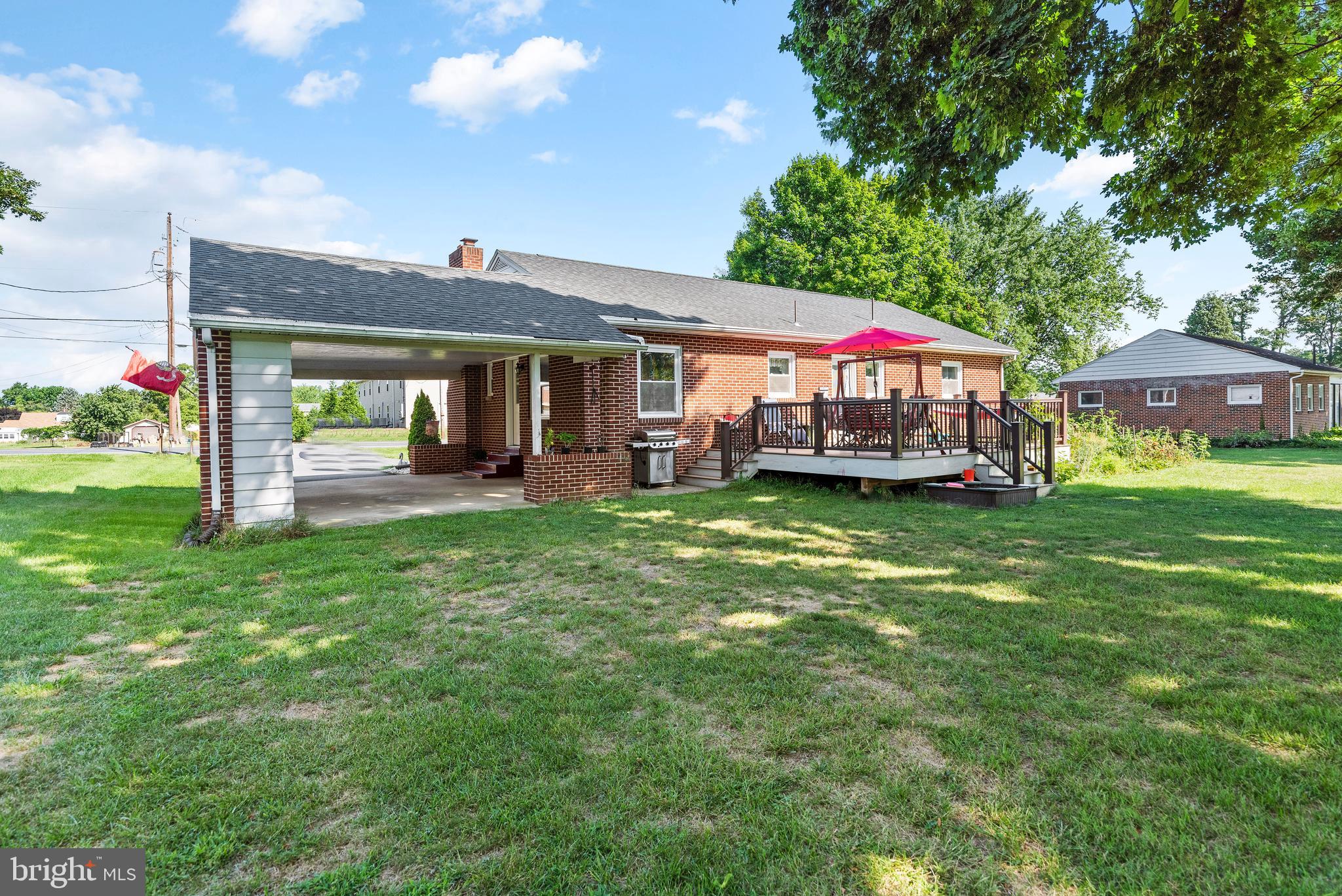 SOUTH MIDDLETON - Residential