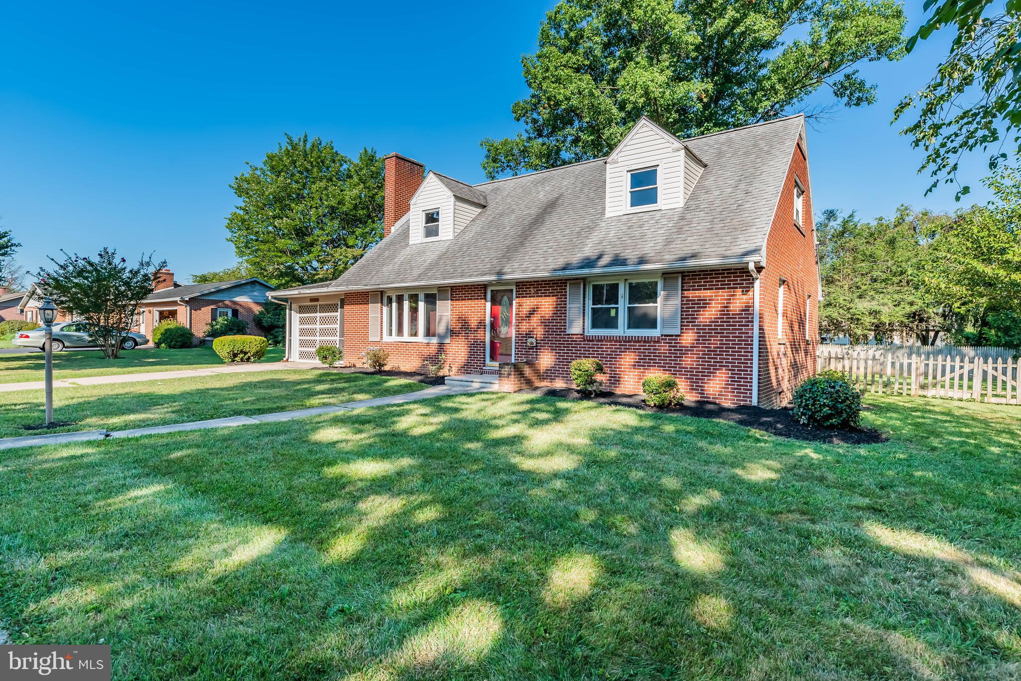 HERWIN VILLAGE - Residential