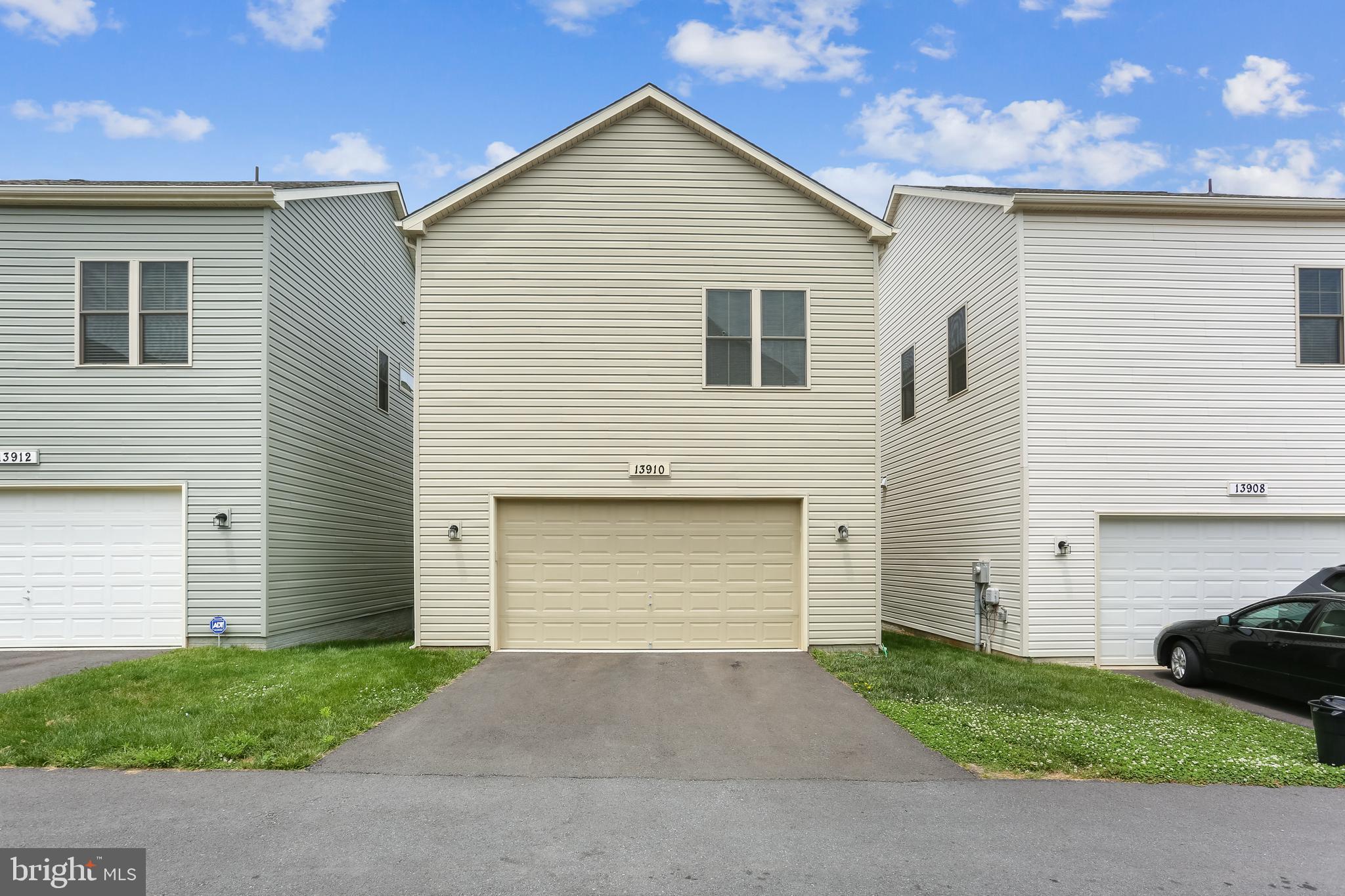 CABIN BRANCH - Residential