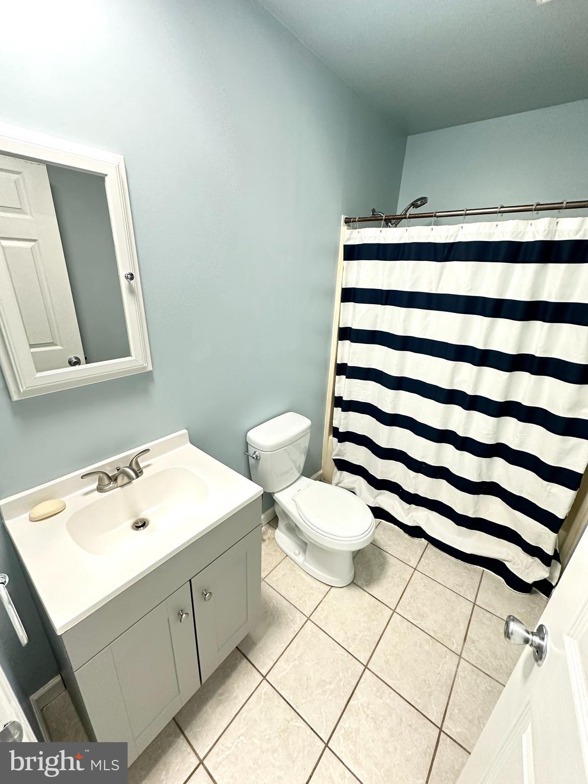 MANAYUNK - Residential Lease