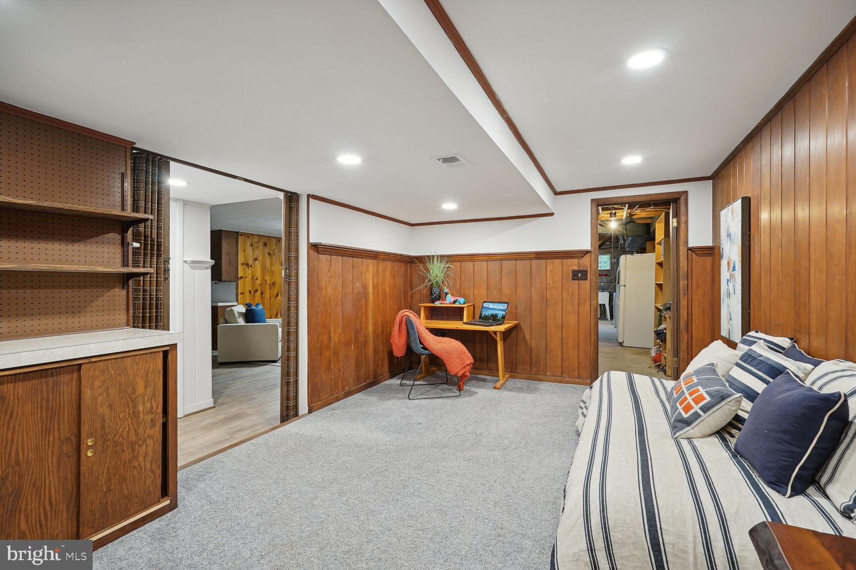 NORTH HILLS - Residential